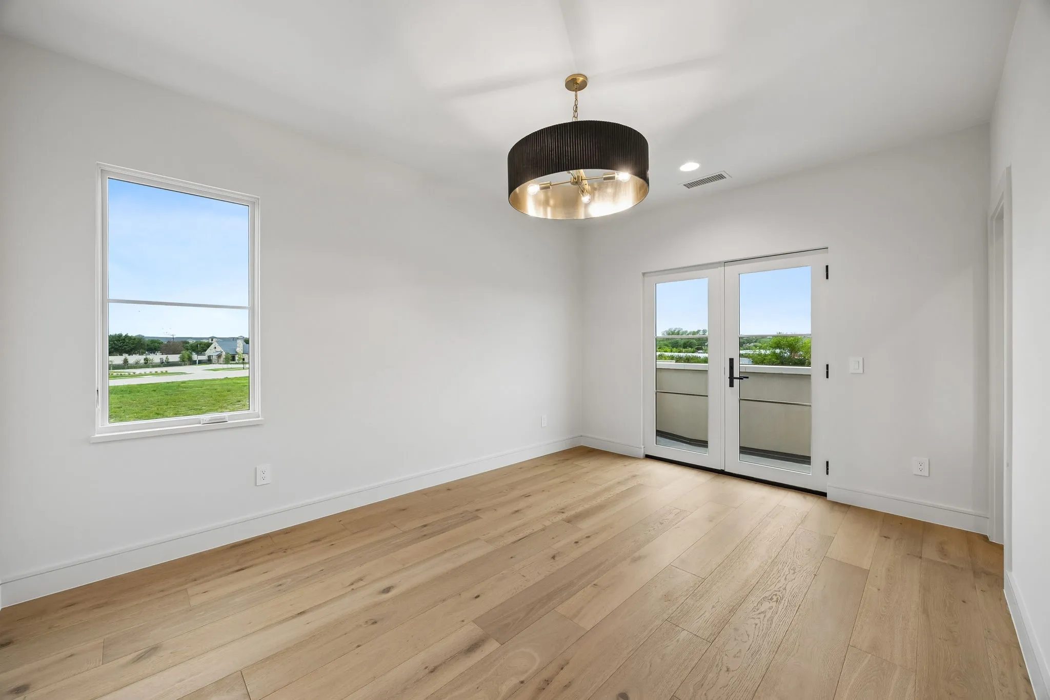 Single Family Residence For Sale in Dallas County , 116 Windmill Drive, Coppell, Texas 75019, 4 Bedroom, 4 Bathroom, 3 Garage spaces, 3,103 Sqft, built in 2026, mls#21395169, Real Estate Agent in Coppell, Homes For Sale in Dallas county, Homes For Sale in Coppell, Realtor in Coppell Texas, Real Estate Brokerage Independent Realty Texas, Luminita Cordes Realtor