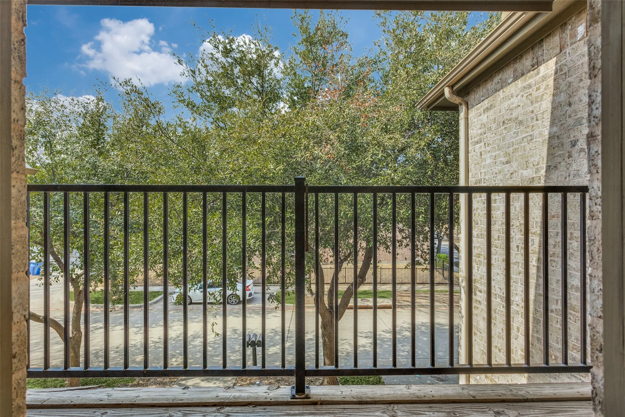 Townhouse For Rent in Collin County , 5662 Grosseto Drive, Frisco, Texas 75034, 2 Bedroom, 3 Bathroom, 2 Garage spaces, 1,670 Sqft, built in 2008, mls#21395184, Real Estate Agent in Frisco, Homes For Rent in Collin county, Homes For Rent in Frisco, Realtor in Frisco Texas, Real Estate Brokerage Independent Realty Texas, Luminita Cordes Realtor