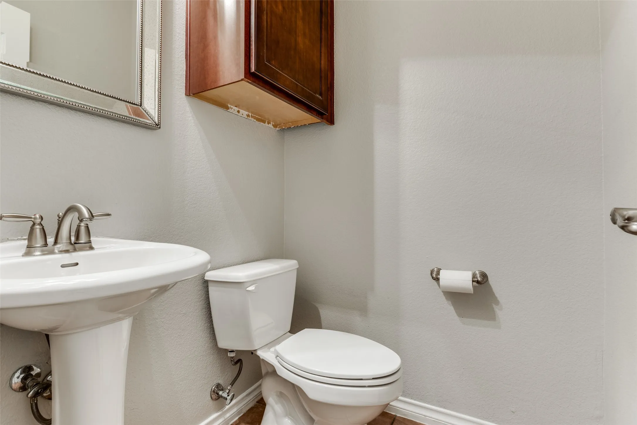 Townhouse For Rent in Collin County , 5662 Grosseto Drive, Frisco, Texas 75034, 2 Bedroom, 3 Bathroom, 2 Garage spaces, 1,670 Sqft, built in 2008, mls#21395184, Real Estate Agent in Frisco, Homes For Rent in Collin county, Homes For Rent in Frisco, Realtor in Frisco Texas, Real Estate Brokerage Independent Realty Texas, Luminita Cordes Realtor