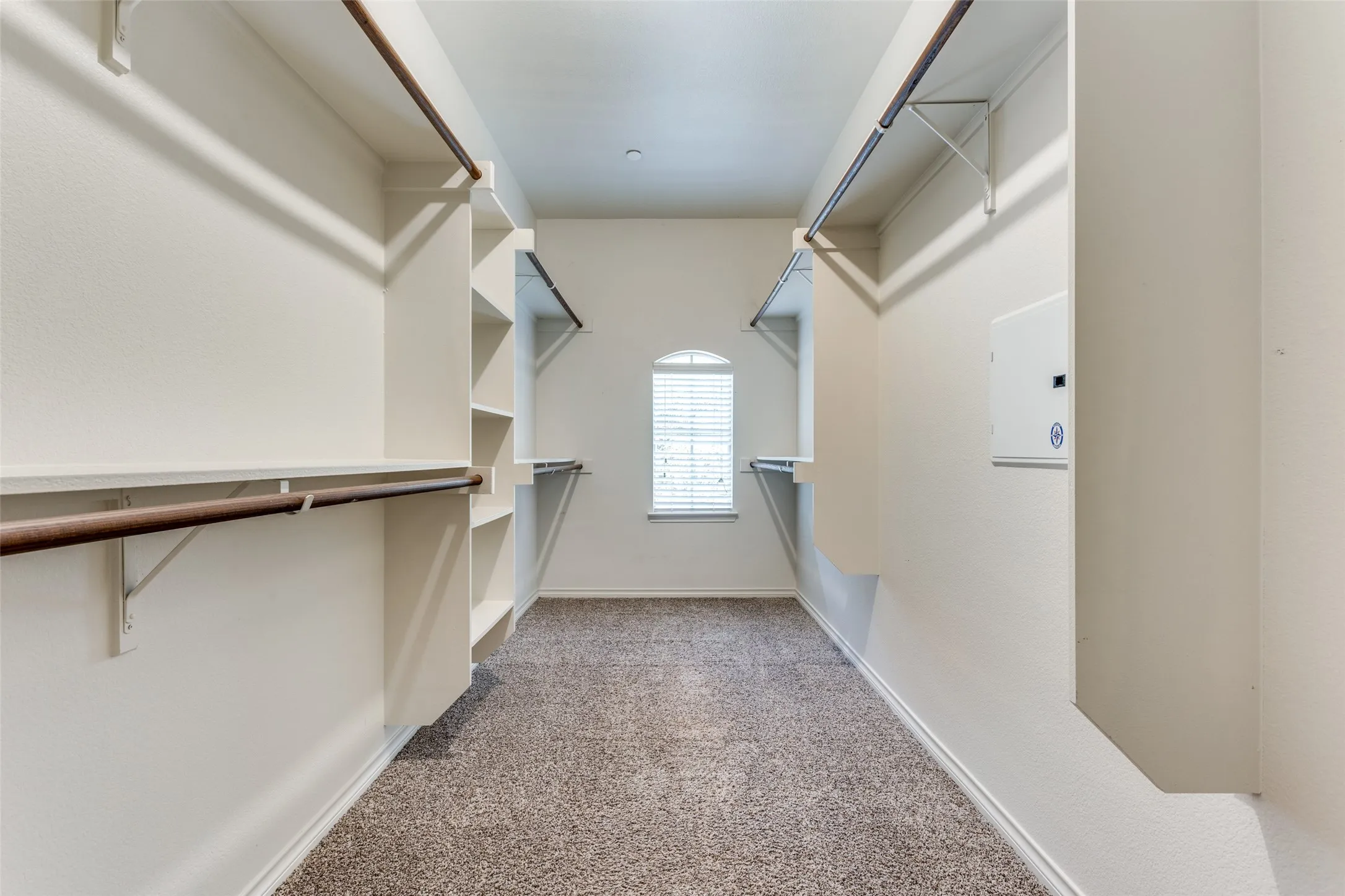 Townhouse For Rent in Collin County , 5662 Grosseto Drive, Frisco, Texas 75034, 2 Bedroom, 3 Bathroom, 2 Garage spaces, 1,670 Sqft, built in 2008, mls#21395184, Real Estate Agent in Frisco, Homes For Rent in Collin county, Homes For Rent in Frisco, Realtor in Frisco Texas, Real Estate Brokerage Independent Realty Texas, Luminita Cordes Realtor
