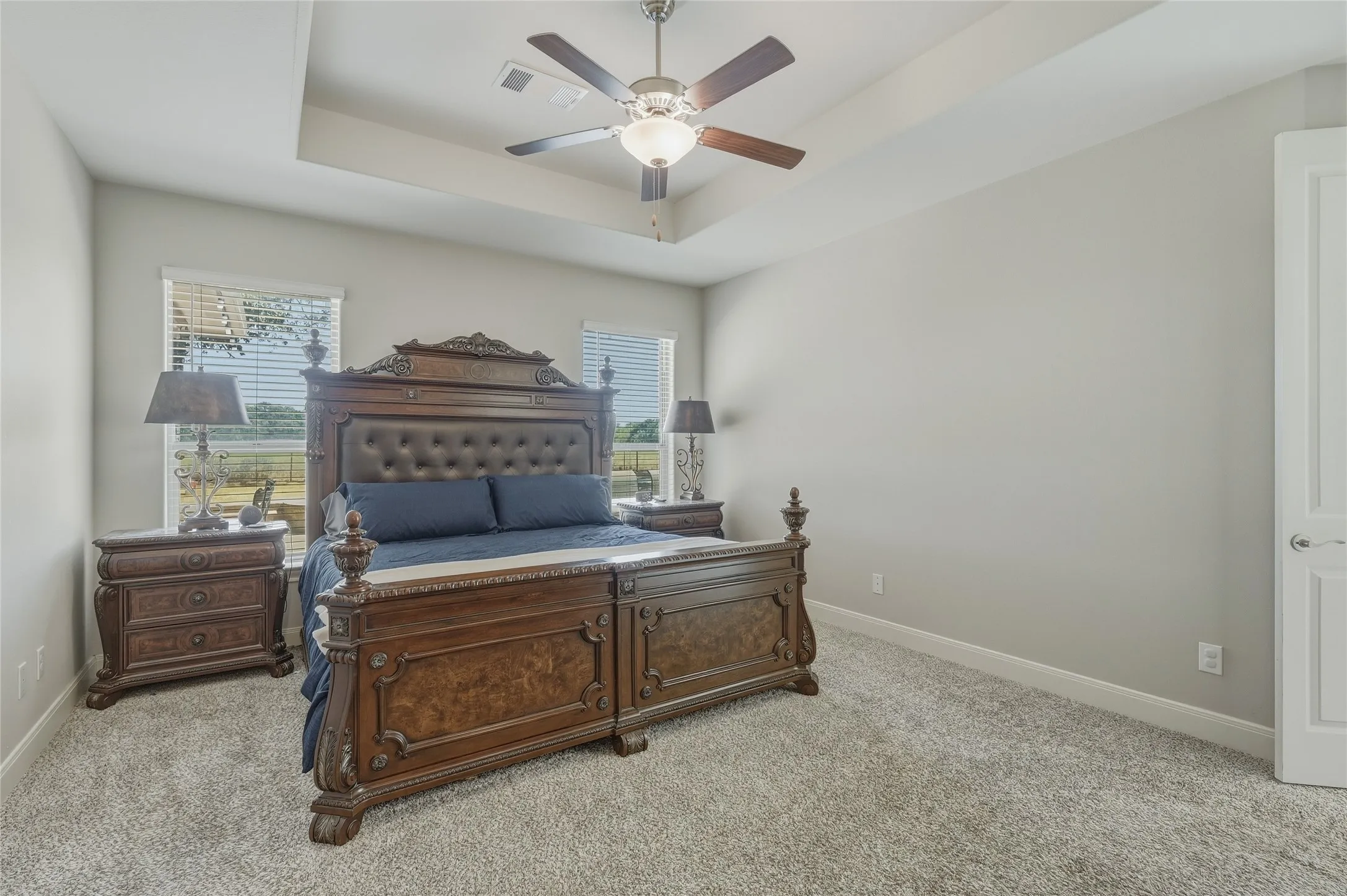 Single Family Residence For Sale in Denton County , 107 Willow Oak Drive, Krugerville, Texas 76227, 4 Bedroom, 4 Bathroom, 3 Garage spaces, 3,365 Sqft, built in 2020, mls#21394855, Real Estate Agent in Krugerville, Homes For Sale in Denton county, Homes For Sale in Krugerville, Realtor in Krugerville Texas, Real Estate Brokerage Independent Realty Texas, Luminita Cordes Realtor