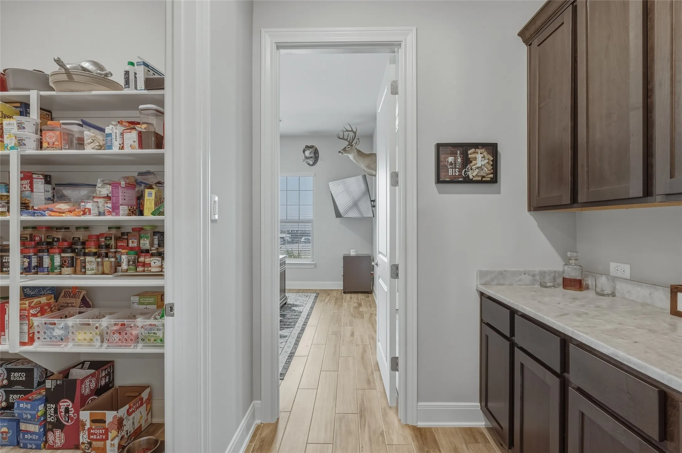 Single Family Residence For Sale in Denton County , 107 Willow Oak Drive, Krugerville, Texas 76227, 4 Bedroom, 4 Bathroom, 3 Garage spaces, 3,365 Sqft, built in 2020, mls#21394855, Real Estate Agent in Krugerville, Homes For Sale in Denton county, Homes For Sale in Krugerville, Realtor in Krugerville Texas, Real Estate Brokerage Independent Realty Texas, Luminita Cordes Realtor