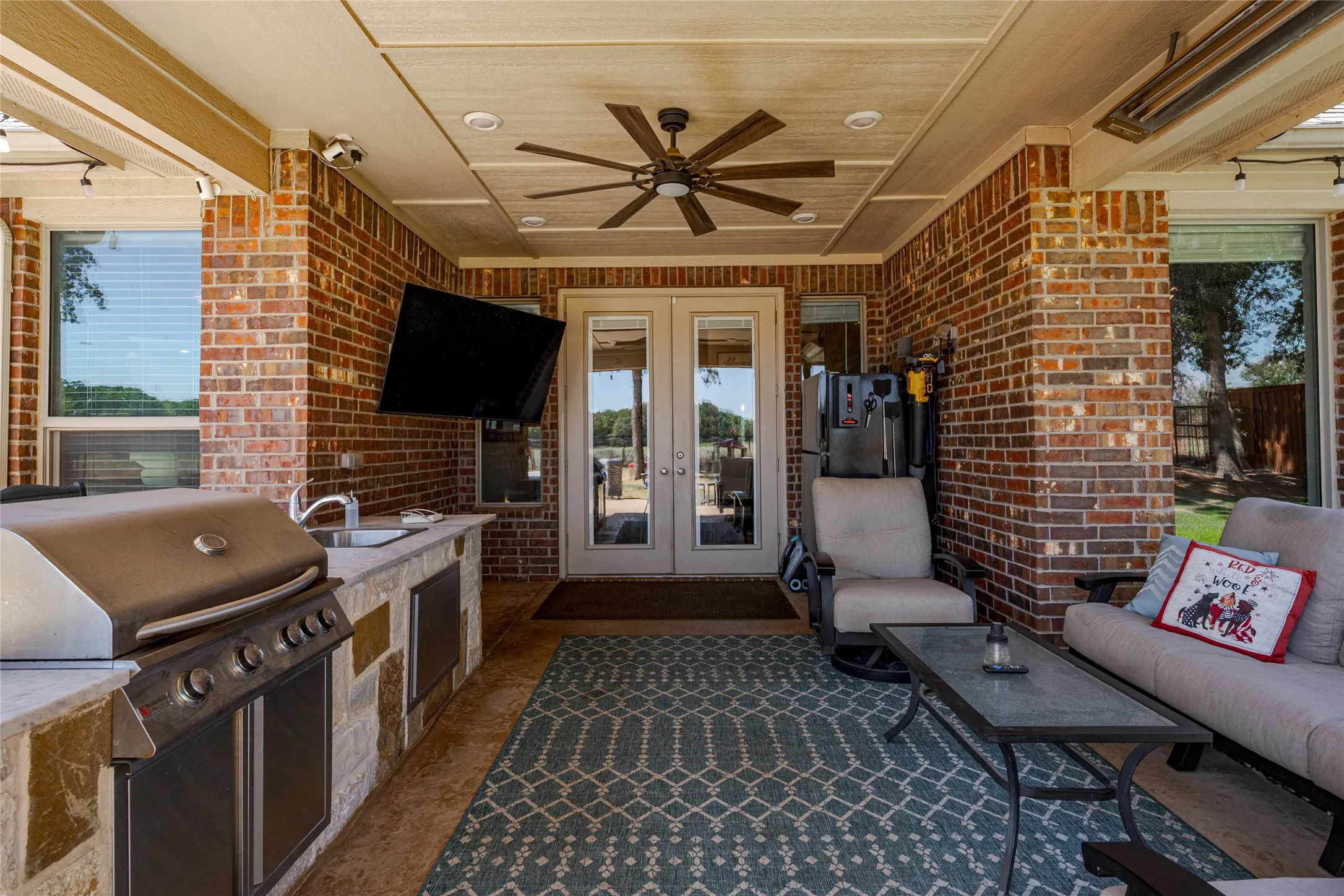 Single Family Residence For Sale in Denton County , 107 Willow Oak Drive, Krugerville, Texas 76227, 4 Bedroom, 4 Bathroom, 3 Garage spaces, 3,365 Sqft, built in 2020, mls#21394855, Real Estate Agent in Krugerville, Homes For Sale in Denton county, Homes For Sale in Krugerville, Realtor in Krugerville Texas, Real Estate Brokerage Independent Realty Texas, Luminita Cordes Realtor