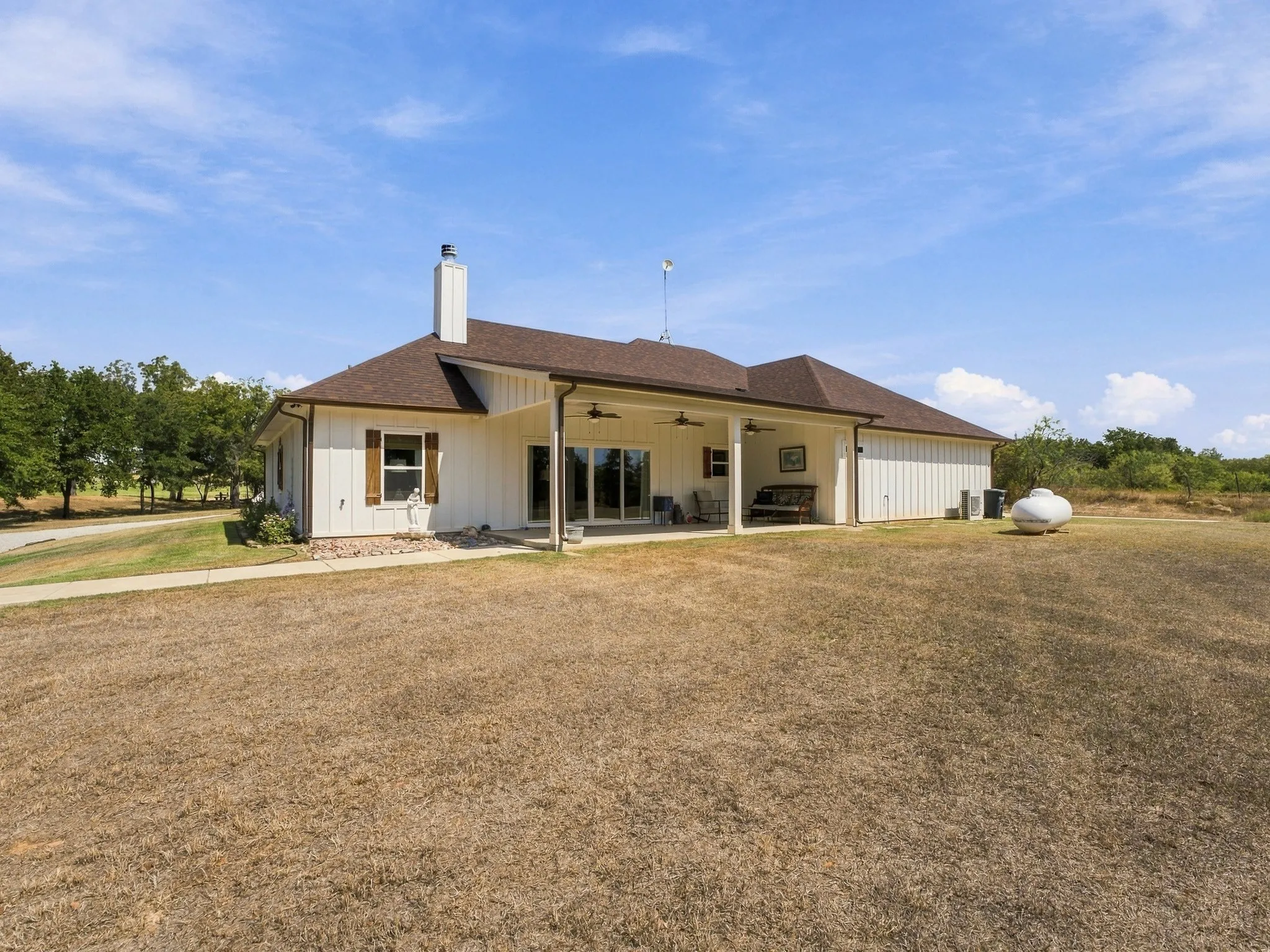 Single Family Residence For Sale in Wise County , 2525 Preskitt Road, Decatur, Texas 76234, 3 Bedroom, 2 Bathroom, 2 Garage spaces, 2,661 Sqft, built in 2023, mls#21395012, Real Estate Agent in Decatur, Homes For Sale in Wise county, Homes For Sale in Decatur, Realtor in Decatur Texas, Real Estate Brokerage Independent Realty Texas, Luminita Cordes Realtor