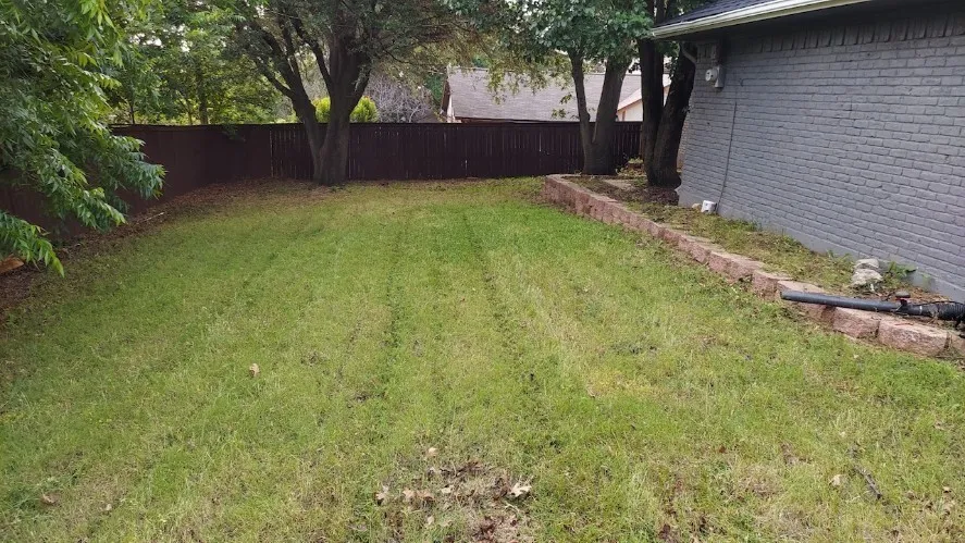 Single Family Residence For Rent in Dallas County , 2202 Greenbriar Court, Grand Prairie, Texas 75050, 4 Bedroom, 3 Bathroom, Garage spaces, 2,228 Sqft, built in 1979, mls#21395195, Real Estate Agent in Grand Prairie, Homes For Rent in Dallas county, Homes For Rent in Grand Prairie, Realtor in Grand Prairie Texas, Real Estate Brokerage Independent Realty Texas, Luminita Cordes Realtor