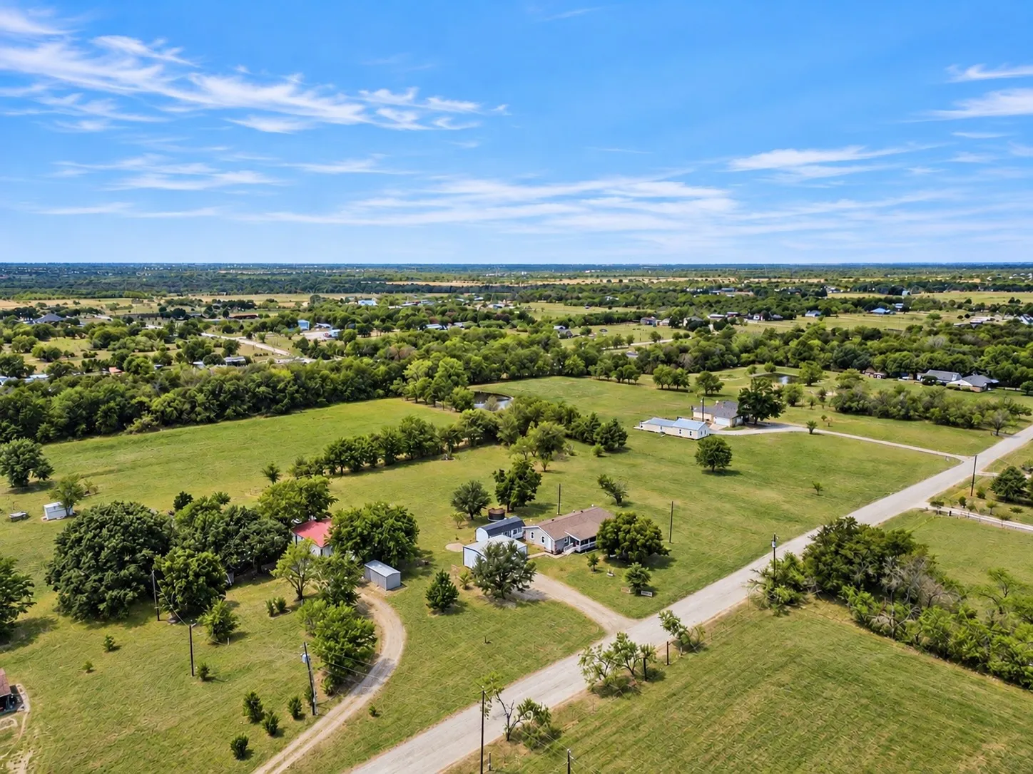 Single Family Residence For Sale in Hunt County , 4907 Duran Drive, Royse City, Texas 75189, 3 Bedroom, 2 Bathroom, 3 Garage spaces, 1,404 Sqft, built in 2001, mls#21394639, Real Estate Agent in Royse City, Homes For Sale in Hunt county, Homes For Sale in Royse City, Realtor in Royse City Texas, Real Estate Brokerage Independent Realty Texas, Luminita Cordes Realtor