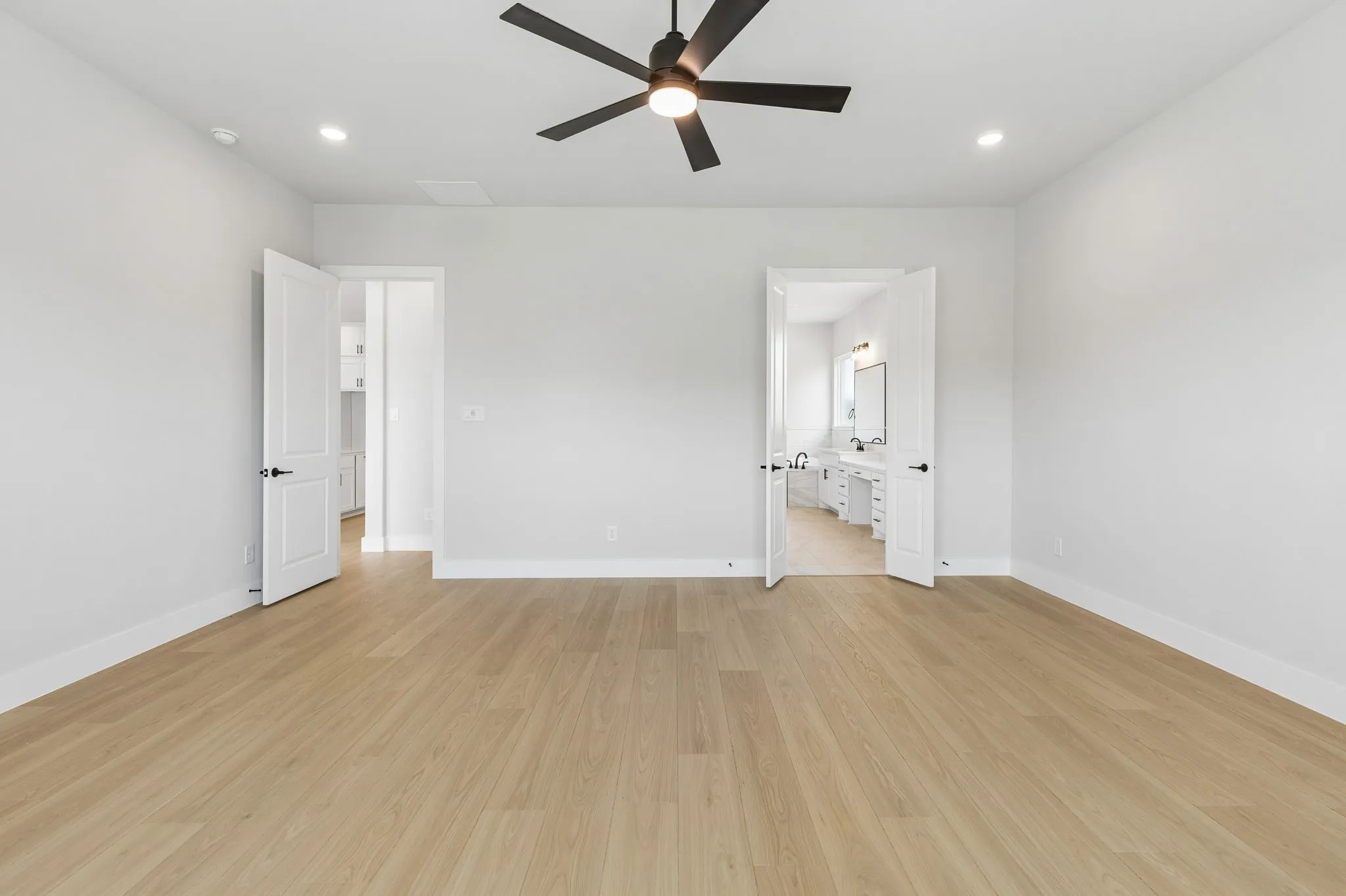 Single Family Residence For Sale in Collin County , 2417 Silver Spring Court, Celina, Texas 75009, 4 Bedroom, 4 Bathroom, 2 Garage spaces, 3,544 Sqft, built in 2026, mls#21395176, Real Estate Agent in Celina, Homes For Sale in Collin county, Homes For Sale in Celina, Realtor in Celina Texas, Real Estate Brokerage Independent Realty Texas, Luminita Cordes Realtor