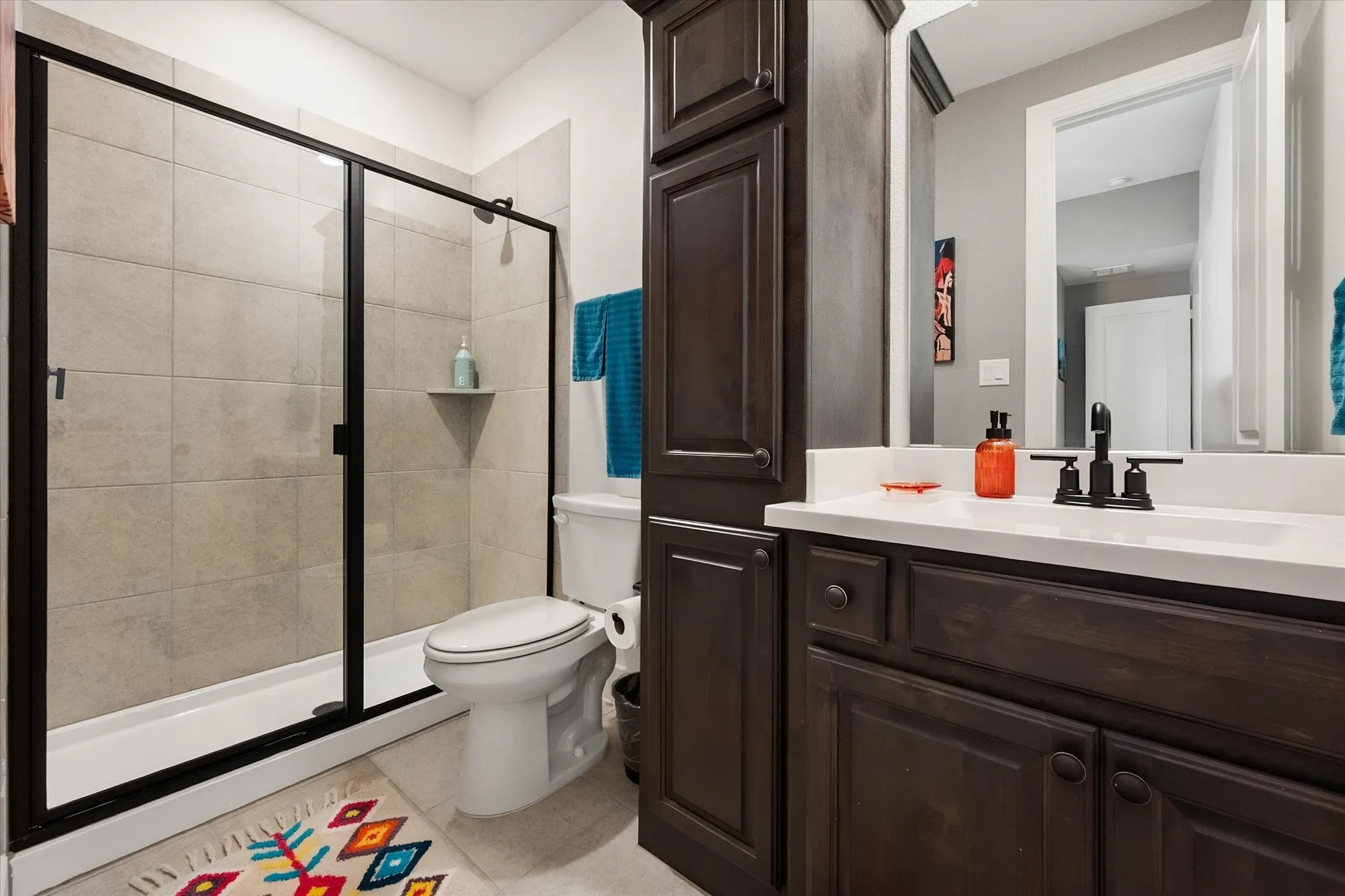 Single Family Residence For Sale in Ellis County , 437 Lost Creek Trail, Waxahachie, Texas 75165, 4 Bedroom, 4 Bathroom, 3 Garage spaces, 2,822 Sqft, built in 2023, mls#21395186, Real Estate Agent in Waxahachie, Homes For Sale in Ellis county, Homes For Sale in Waxahachie, Realtor in Waxahachie Texas, Real Estate Brokerage Independent Realty Texas, Luminita Cordes Realtor
