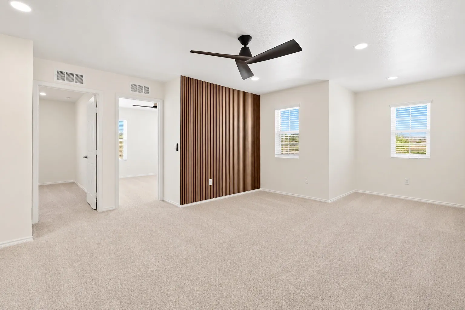 Single Family Residence For Sale in Denton County , 2220 Village Creek Lane, Denton, Texas 76208, 4 Bedroom, 3 Bathroom, 2 Garage spaces, 2,509 Sqft, built in 2023, mls#21394292, Real Estate Agent in Denton, Homes For Sale in Denton county, Homes For Sale in Denton, Realtor in Denton Texas, Real Estate Brokerage Independent Realty Texas, Luminita Cordes Realtor