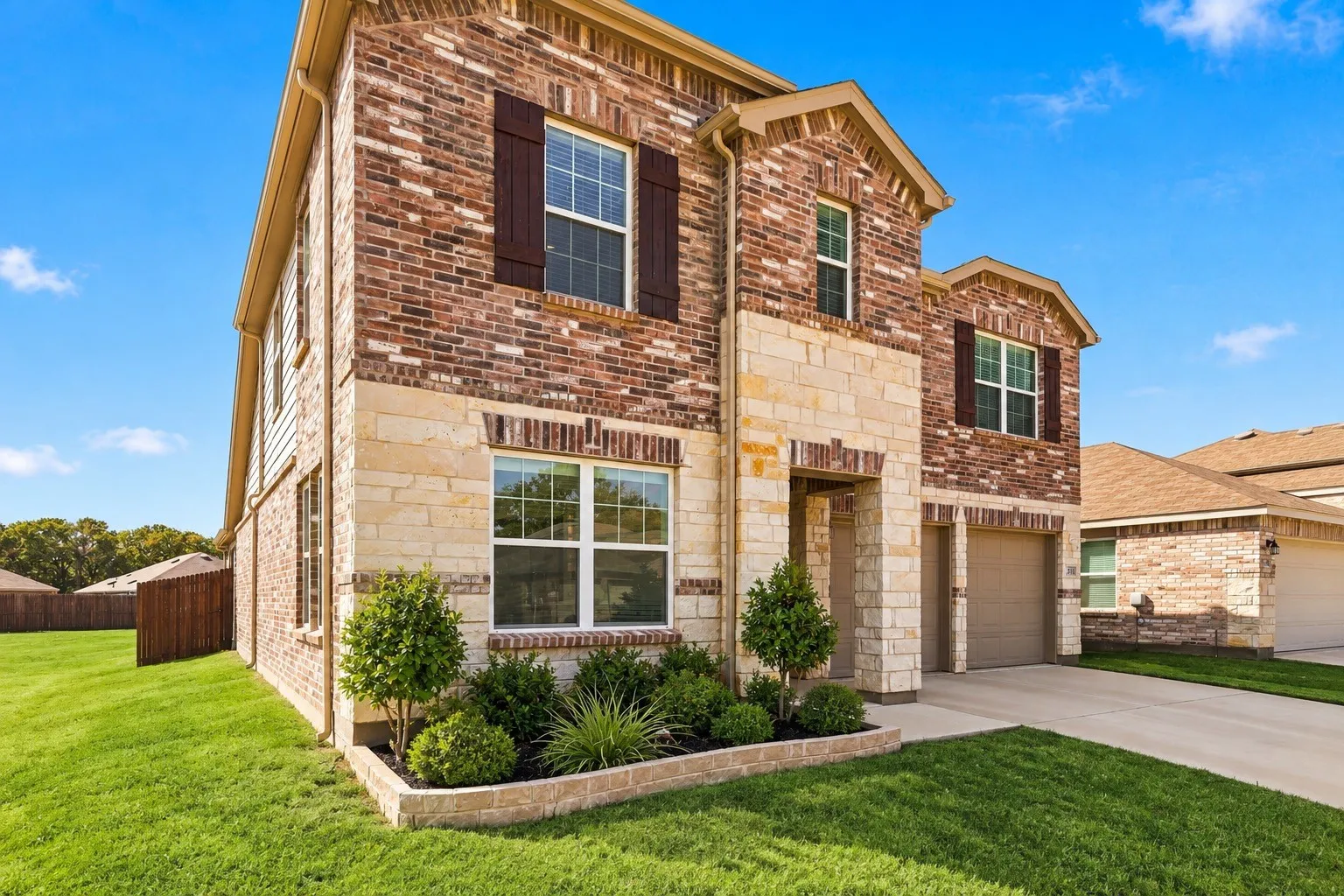 Single Family Residence For Sale in Denton County , 2220 Village Creek Lane, Denton, Texas 76208, 4 Bedroom, 3 Bathroom, 2 Garage spaces, 2,509 Sqft, built in 2023, mls#21394292, Real Estate Agent in Denton, Homes For Sale in Denton county, Homes For Sale in Denton, Realtor in Denton Texas, Real Estate Brokerage Independent Realty Texas, Luminita Cordes Realtor