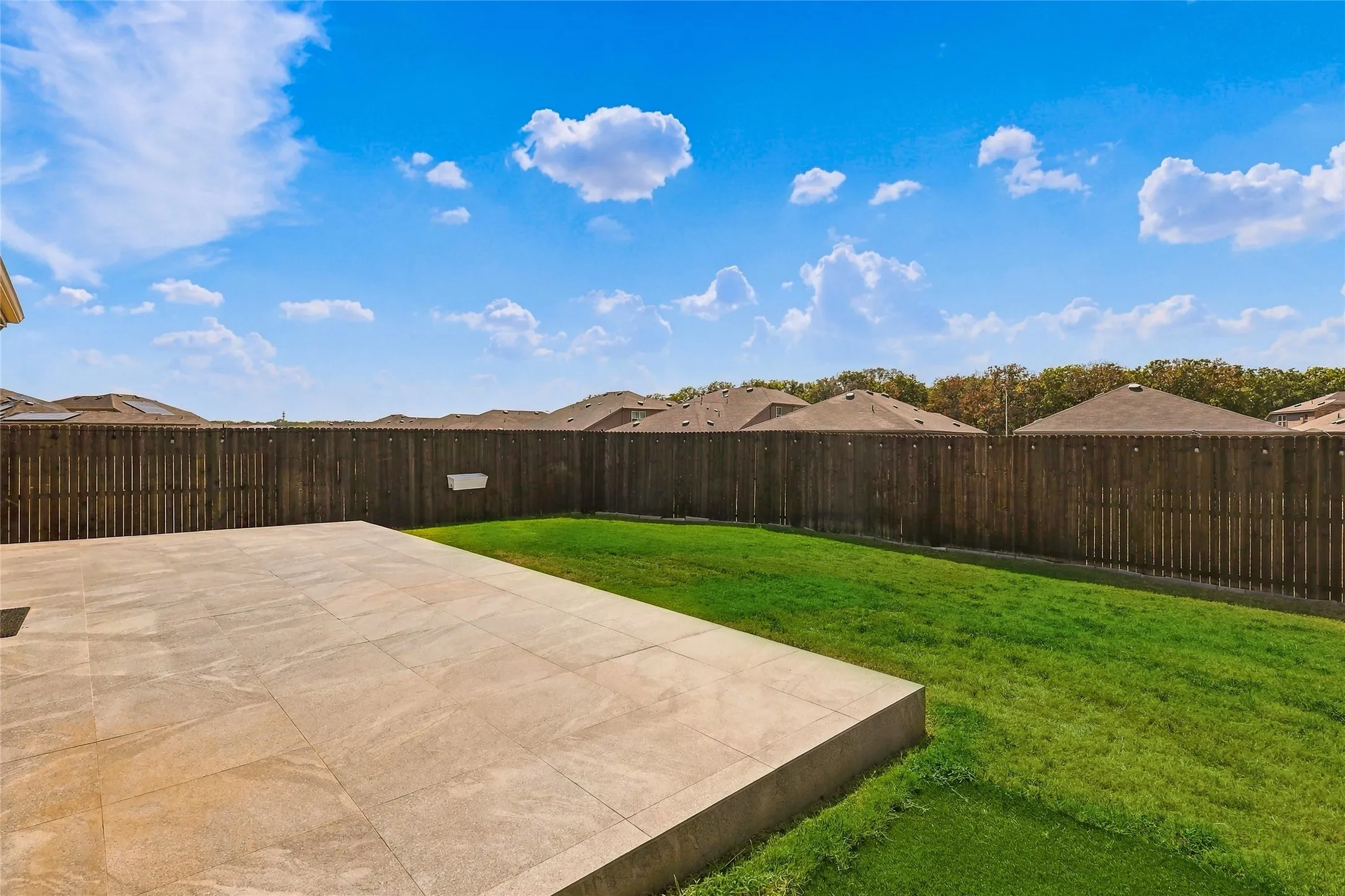 Single Family Residence For Sale in Denton County , 2220 Village Creek Lane, Denton, Texas 76208, 4 Bedroom, 3 Bathroom, 2 Garage spaces, 2,509 Sqft, built in 2023, mls#21394292, Real Estate Agent in Denton, Homes For Sale in Denton county, Homes For Sale in Denton, Realtor in Denton Texas, Real Estate Brokerage Independent Realty Texas, Luminita Cordes Realtor