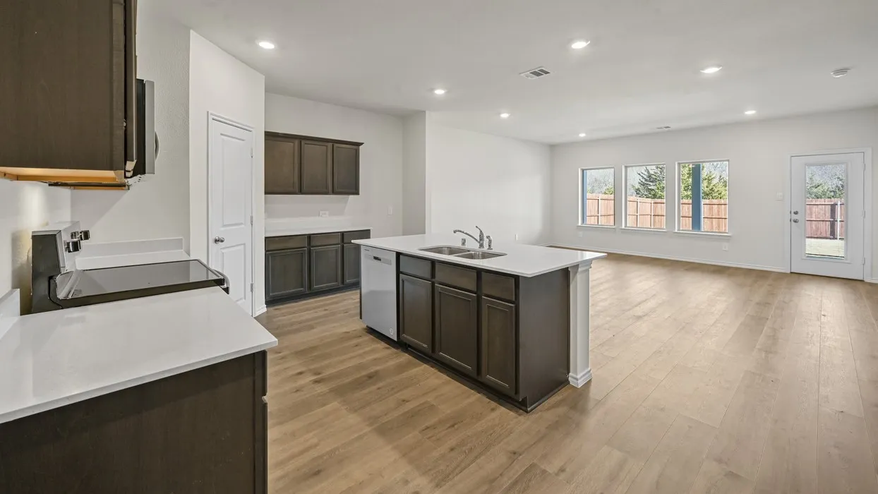 Single Family Residence For Sale in Grayson County , 405 Mesquite Street, Dorchester, Texas 75459, 4 Bedroom, 3 Bathroom, 2 Garage spaces, 2,540 Sqft, built in 2026, mls#21395212, Real Estate Agent in Dorchester, Homes For Sale in Grayson county, Homes For Sale in Dorchester, Realtor in Dorchester Texas, Real Estate Brokerage Independent Realty Texas, Luminita Cordes Realtor