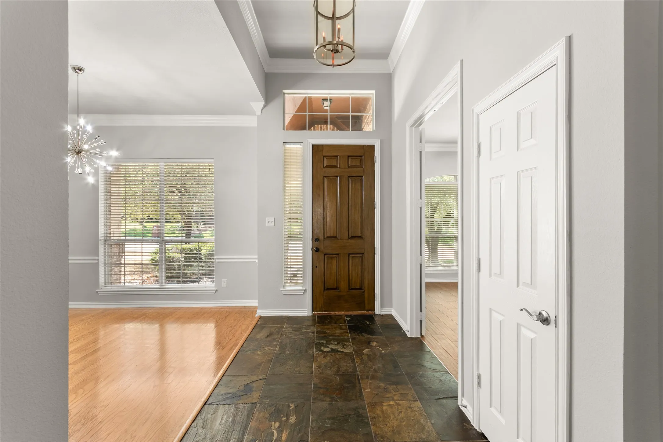 Single Family Residence For Rent in Tarrant County , 12416 Water Oak Drive, Fort Worth, Texas 76244, 4 Bedroom, 3 Bathroom, 3 Garage spaces, 2,846 Sqft, built in 2003, mls#21395208, Real Estate Agent in Fort Worth, Homes For Rent in Tarrant county, Homes For Rent in Fort Worth, Realtor in Fort Worth Texas, Real Estate Brokerage Independent Realty Texas, Luminita Cordes Realtor