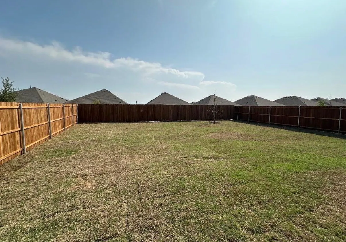 Single Family Residence For Rent in Denton County , 1316 Rockwell Drive, Little Elm, Texas 75068, 4 Bedroom, 2 Bathroom, 2 Garage spaces, 2,083 Sqft, built in 2024, mls#21395227, Real Estate Agent in Little Elm, Homes For Rent in Denton county, Homes For Rent in Little Elm, Realtor in Little Elm Texas, Real Estate Brokerage Independent Realty Texas, Luminita Cordes Realtor