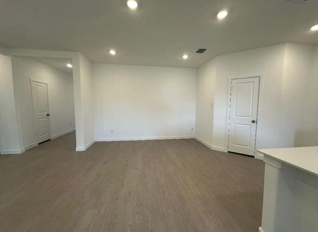Single Family Residence For Rent in Denton County , 1316 Rockwell Drive, Little Elm, Texas 75068, 4 Bedroom, 2 Bathroom, 2 Garage spaces, 2,083 Sqft, built in 2024, mls#21395227, Real Estate Agent in Little Elm, Homes For Rent in Denton county, Homes For Rent in Little Elm, Realtor in Little Elm Texas, Real Estate Brokerage Independent Realty Texas, Luminita Cordes Realtor