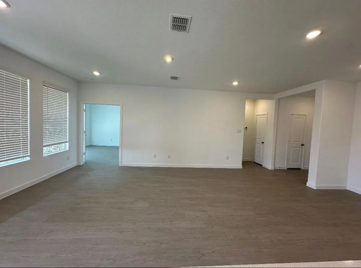 Single Family Residence For Rent in Denton County , 1316 Rockwell Drive, Little Elm, Texas 75068, 4 Bedroom, 2 Bathroom, 2 Garage spaces, 2,083 Sqft, built in 2024, mls#21395227, Real Estate Agent in Little Elm, Homes For Rent in Denton county, Homes For Rent in Little Elm, Realtor in Little Elm Texas, Real Estate Brokerage Independent Realty Texas, Luminita Cordes Realtor