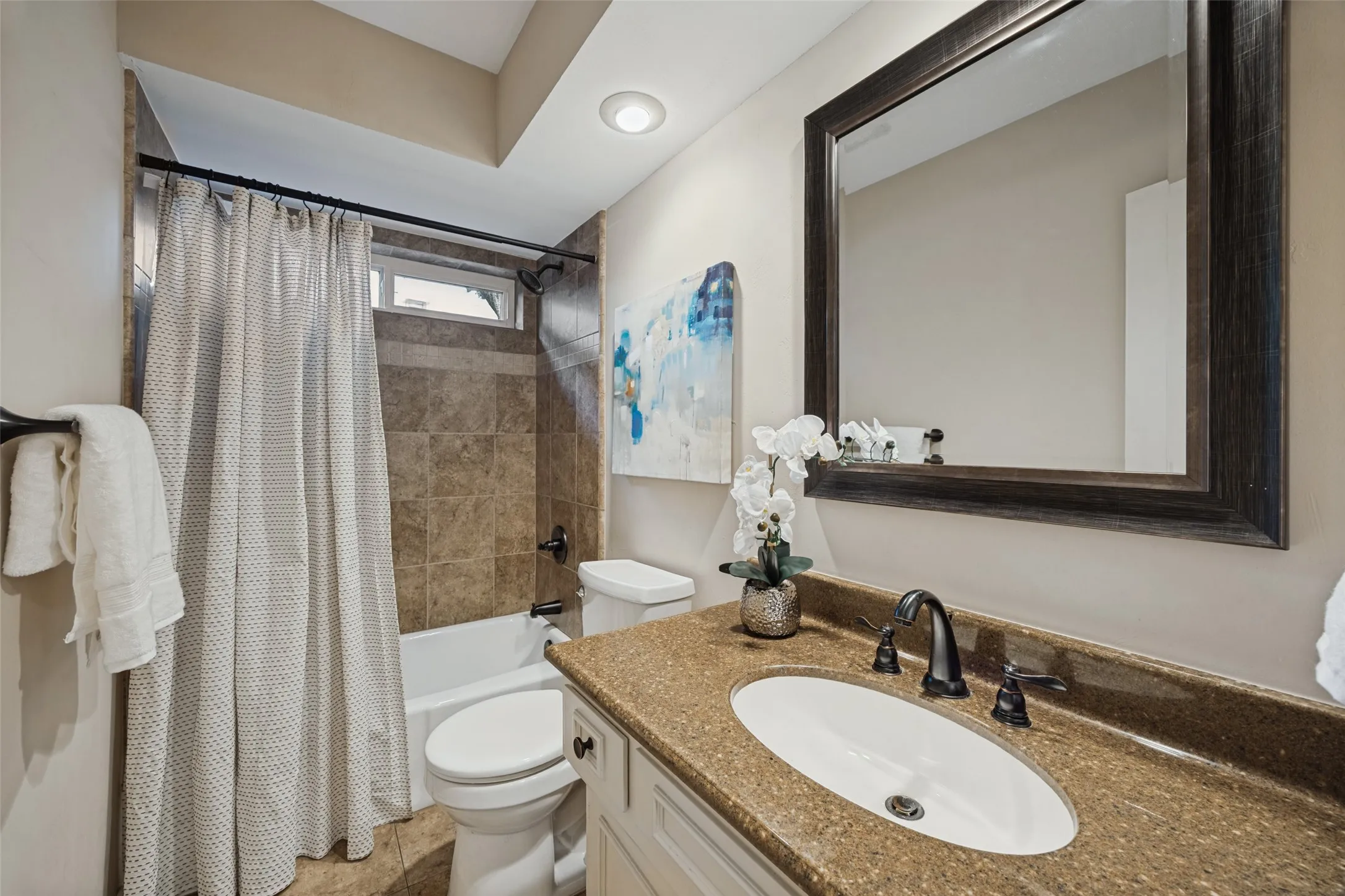 Single Family Residence For Sale in Dallas County , 7219 Stonetrail Drive, Dallas, Texas 75230, 5 Bedroom, 4 Bathroom, 2 Garage spaces, 3,379 Sqft, built in 1966, mls#21391779, Real Estate Agent in Dallas, Homes For Sale in Dallas county, Homes For Sale in Dallas, Realtor in Dallas Texas, Real Estate Brokerage Independent Realty Texas, Luminita Cordes Realtor