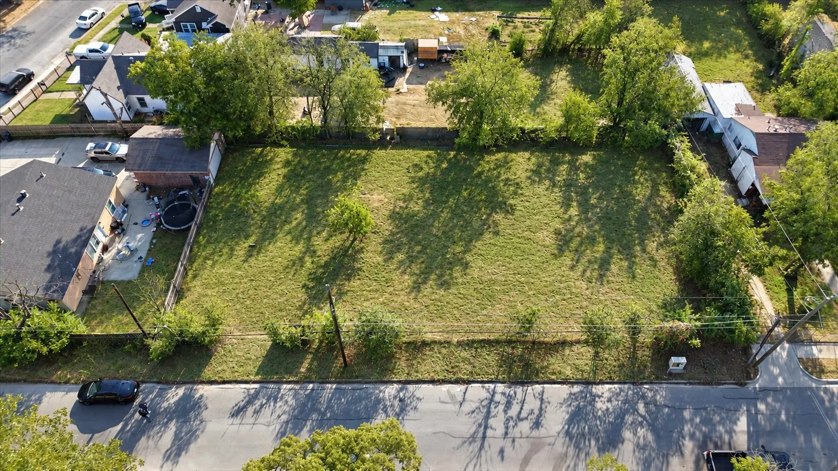 Unimproved Land For Sale in Tarrant County , 825 House Street, Fort Worth, Texas 76103, 0, 0, Garage spaces, 0 Sqft, built in 0, mls#21394818, Real Estate Agent in Fort Worth, Homes For Sale in Tarrant county, Homes For Sale in Fort Worth, Realtor in Fort Worth Texas, Real Estate Brokerage Independent Realty Texas, Luminita Cordes Realtor