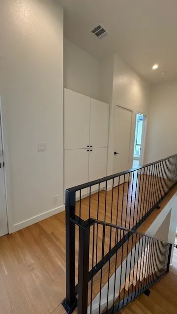 3rd floor stairs