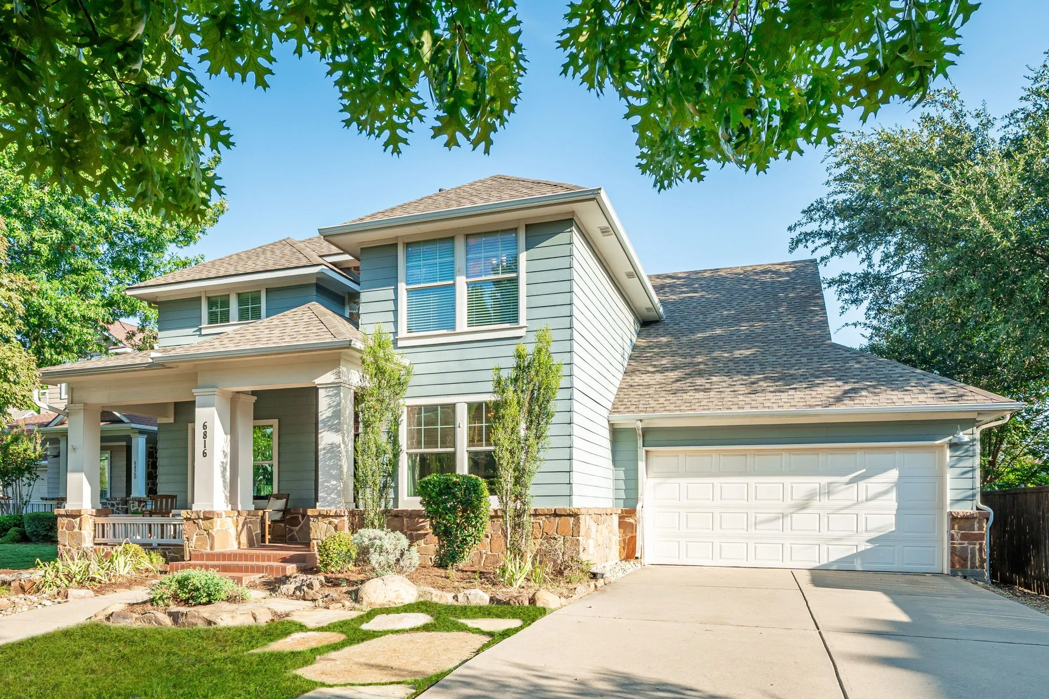 Single Family Residence For Sale in Collin County , 6816 Studebaker Drive, Mc Kinney, Texas 75071, 4 Bedroom, 4 Bathroom, 2 Garage spaces, 3,175 Sqft, built in 2004, mls#21395248, Real Estate Agent in Mc Kinney, Homes For Sale in Collin county, Homes For Sale in Mc Kinney, Realtor in Mc Kinney Texas, Real Estate Brokerage Independent Realty Texas, Luminita Cordes Realtor