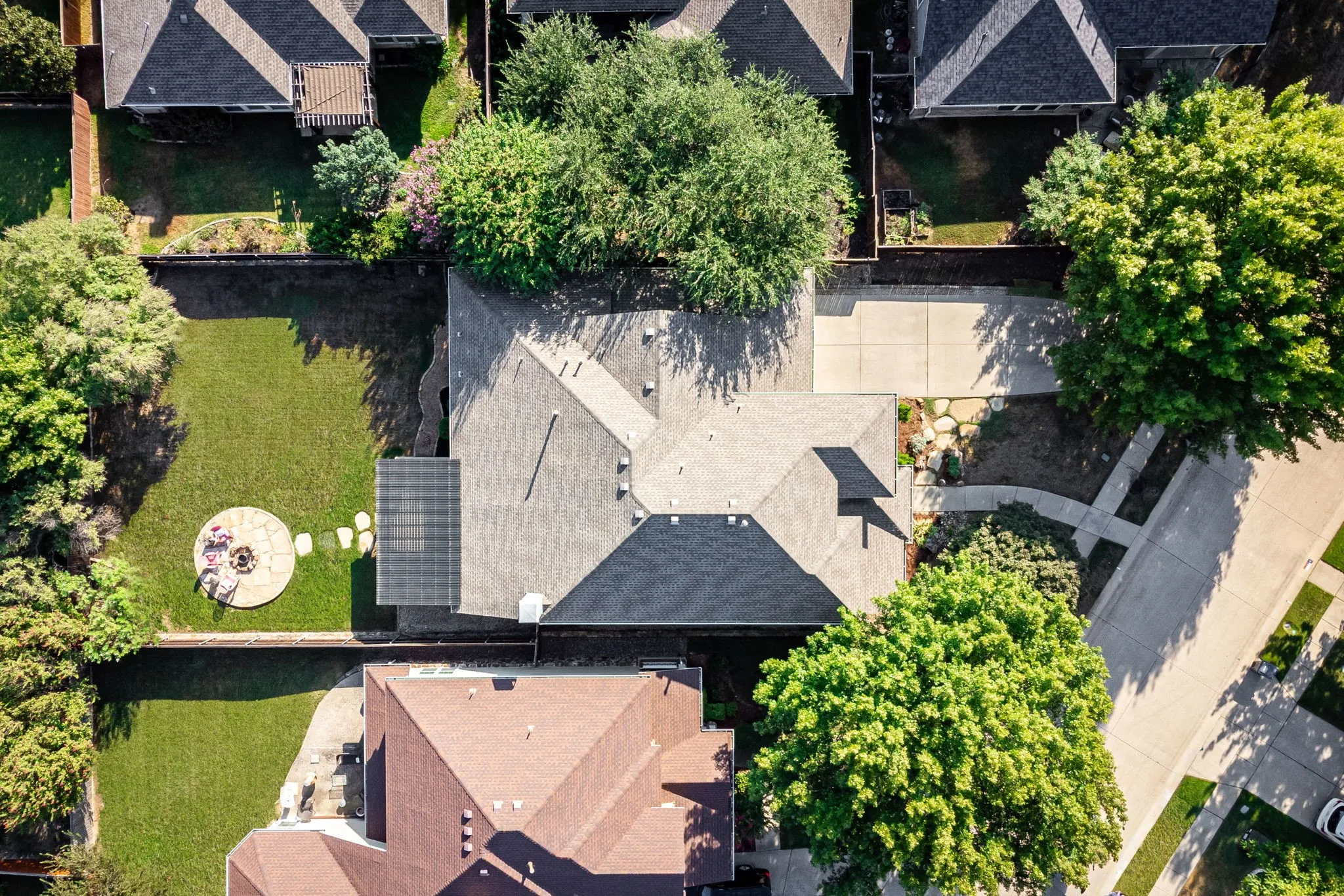 Single Family Residence For Sale in Collin County , 6816 Studebaker Drive, Mc Kinney, Texas 75071, 4 Bedroom, 4 Bathroom, 2 Garage spaces, 3,175 Sqft, built in 2004, mls#21395248, Real Estate Agent in Mc Kinney, Homes For Sale in Collin county, Homes For Sale in Mc Kinney, Realtor in Mc Kinney Texas, Real Estate Brokerage Independent Realty Texas, Luminita Cordes Realtor