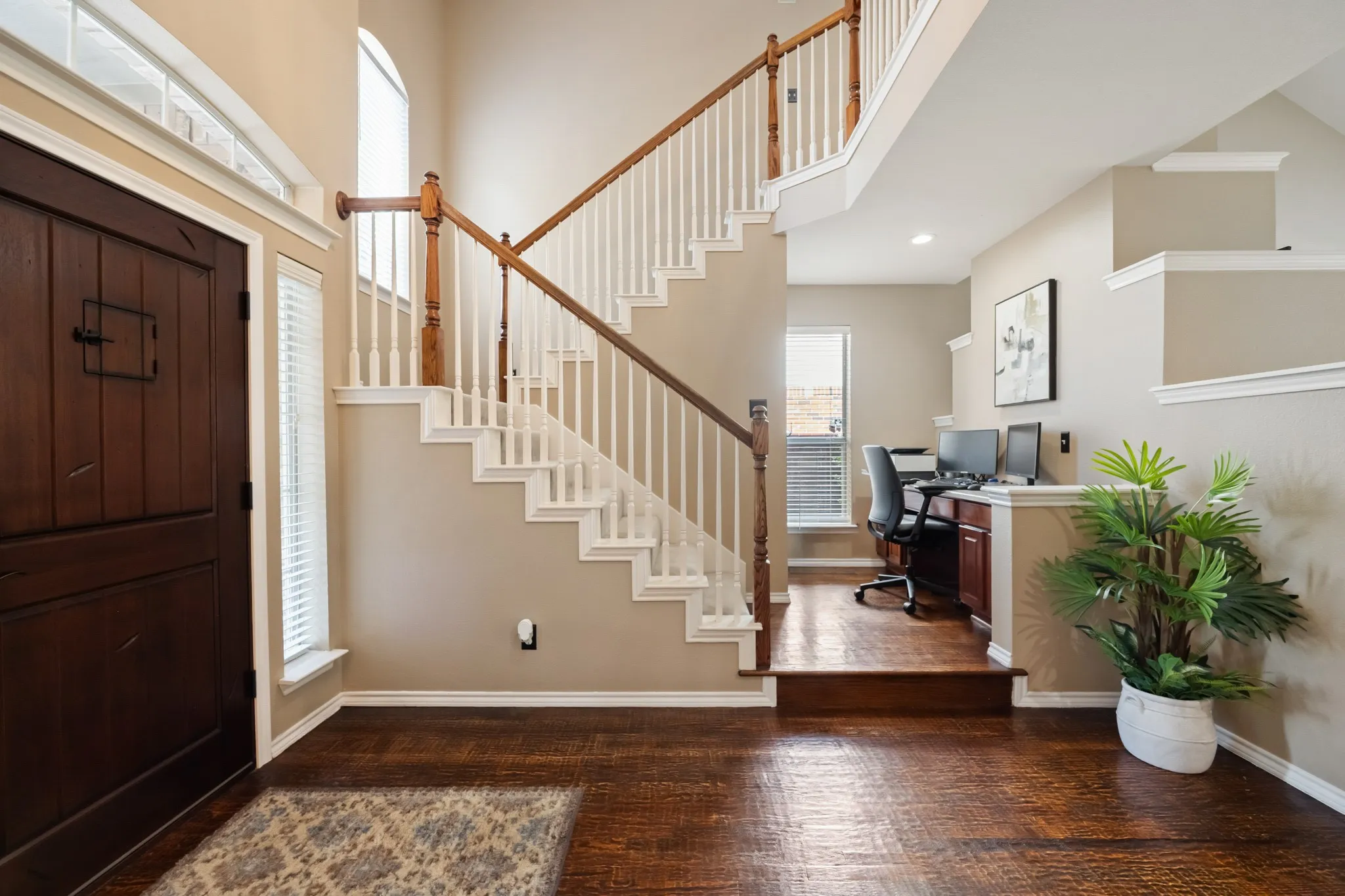 Single Family Residence For Sale in Collin County , 2501 Kentmere Lane, Mc Kinney, Texas 75072, 4 Bedroom, 3 Bathroom, 3 Garage spaces, 2,998 Sqft, built in 2001, mls#21394613, Real Estate Agent in Mc Kinney, Homes For Sale in Collin county, Homes For Sale in Mc Kinney, Realtor in Mc Kinney Texas, Real Estate Brokerage Independent Realty Texas, Luminita Cordes Realtor