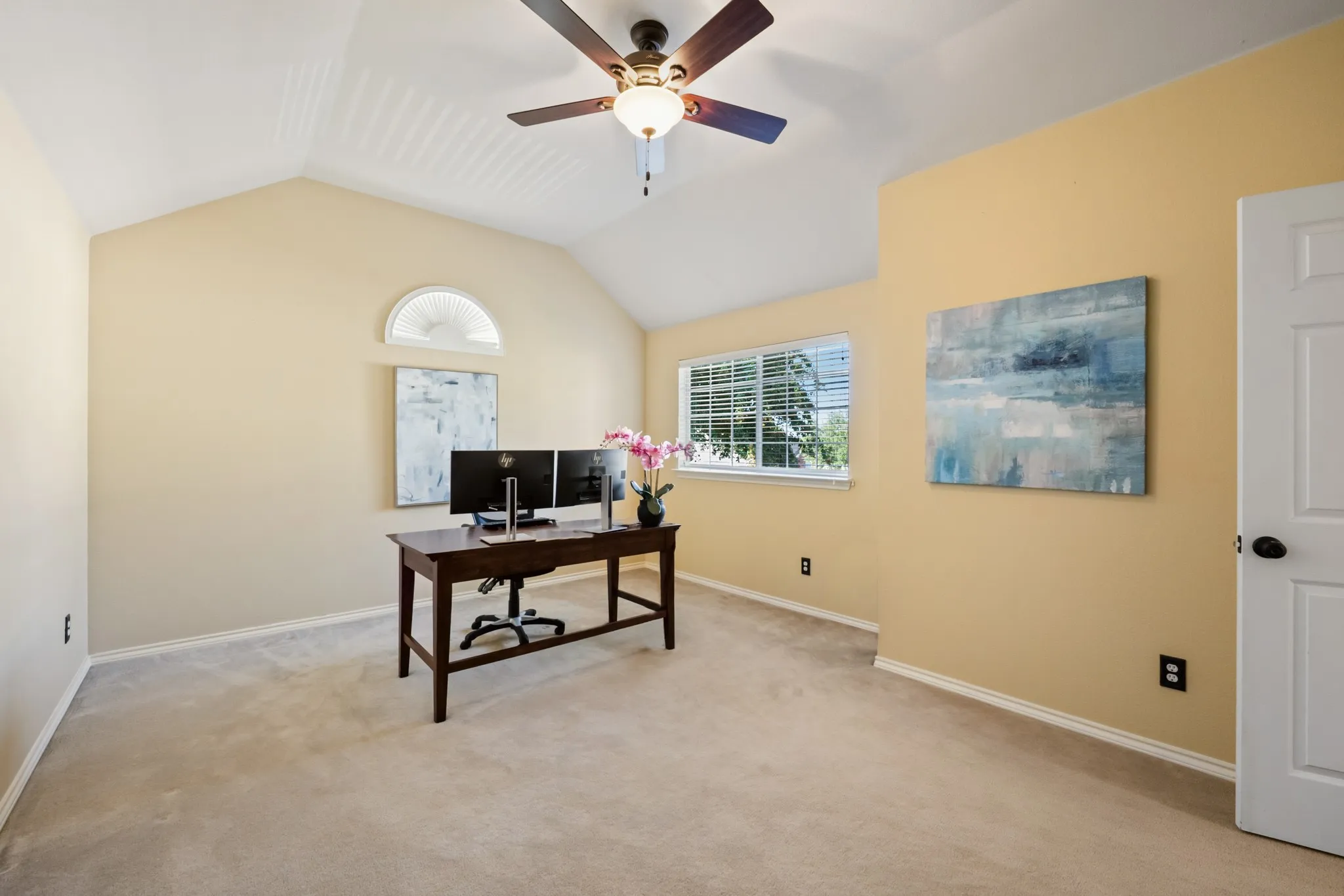 Bonus/Flex Space - great for work-out, game room, office or guest.
