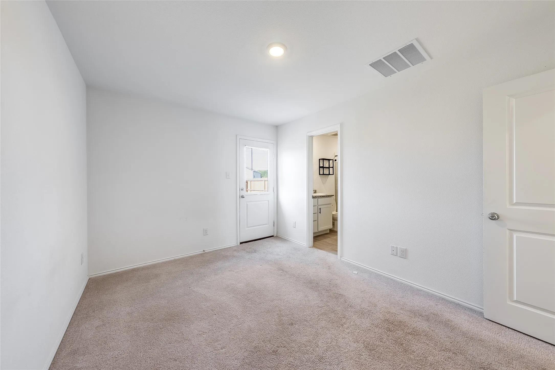 Single Family Residence For Sale in Collin County , 6836 Sunbeam Circle, Princeton, Texas 75407, 3 Bedroom, 2 Bathroom, Garage spaces, 1,018 Sqft, built in 2024, mls#21394807, Real Estate Agent in Princeton, Homes For Sale in Collin county, Homes For Sale in Princeton, Realtor in Princeton Texas, Real Estate Brokerage Independent Realty Texas, Luminita Cordes Realtor