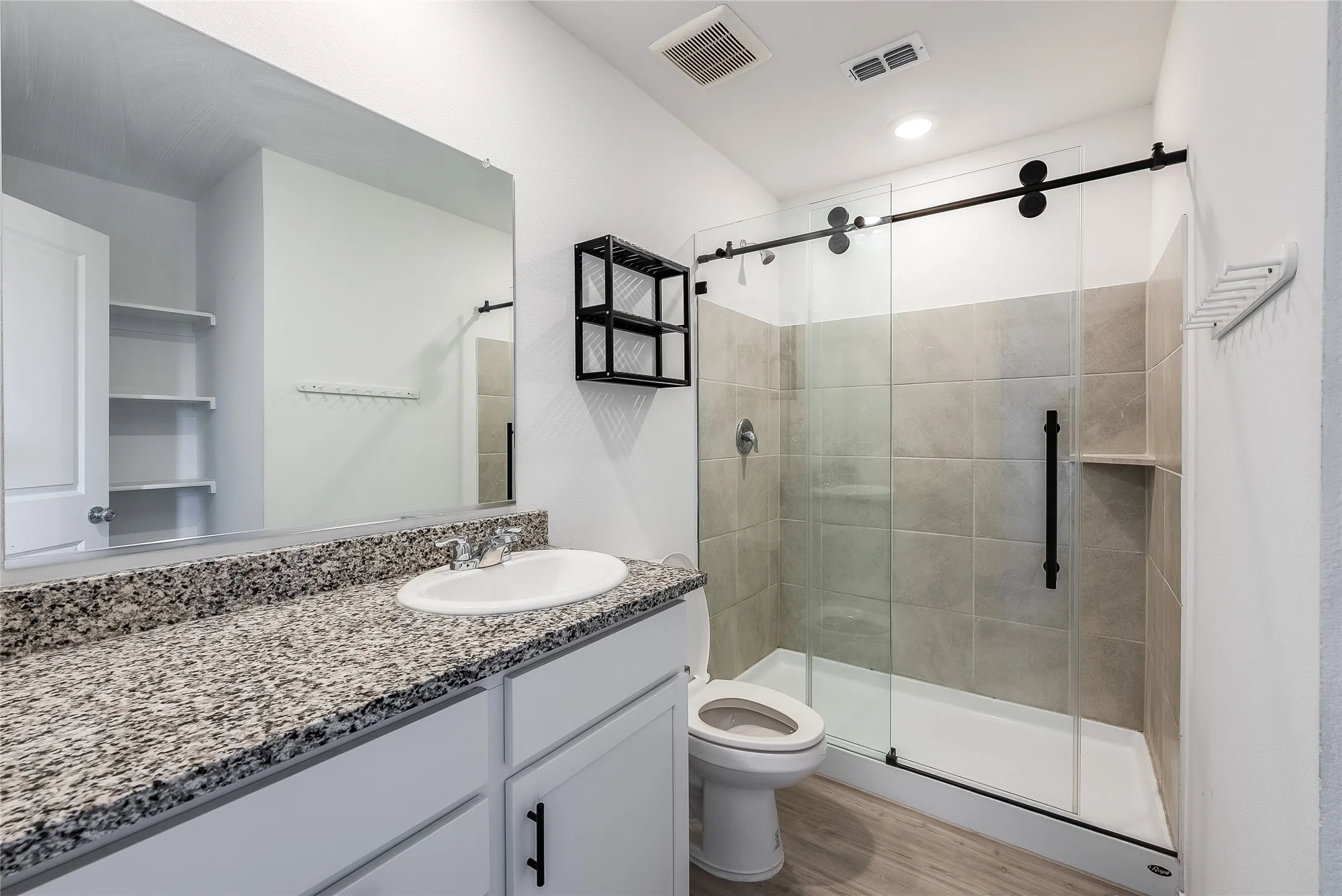 Single Family Residence For Sale in Collin County , 6836 Sunbeam Circle, Princeton, Texas 75407, 3 Bedroom, 2 Bathroom, Garage spaces, 1,018 Sqft, built in 2024, mls#21394807, Real Estate Agent in Princeton, Homes For Sale in Collin county, Homes For Sale in Princeton, Realtor in Princeton Texas, Real Estate Brokerage Independent Realty Texas, Luminita Cordes Realtor