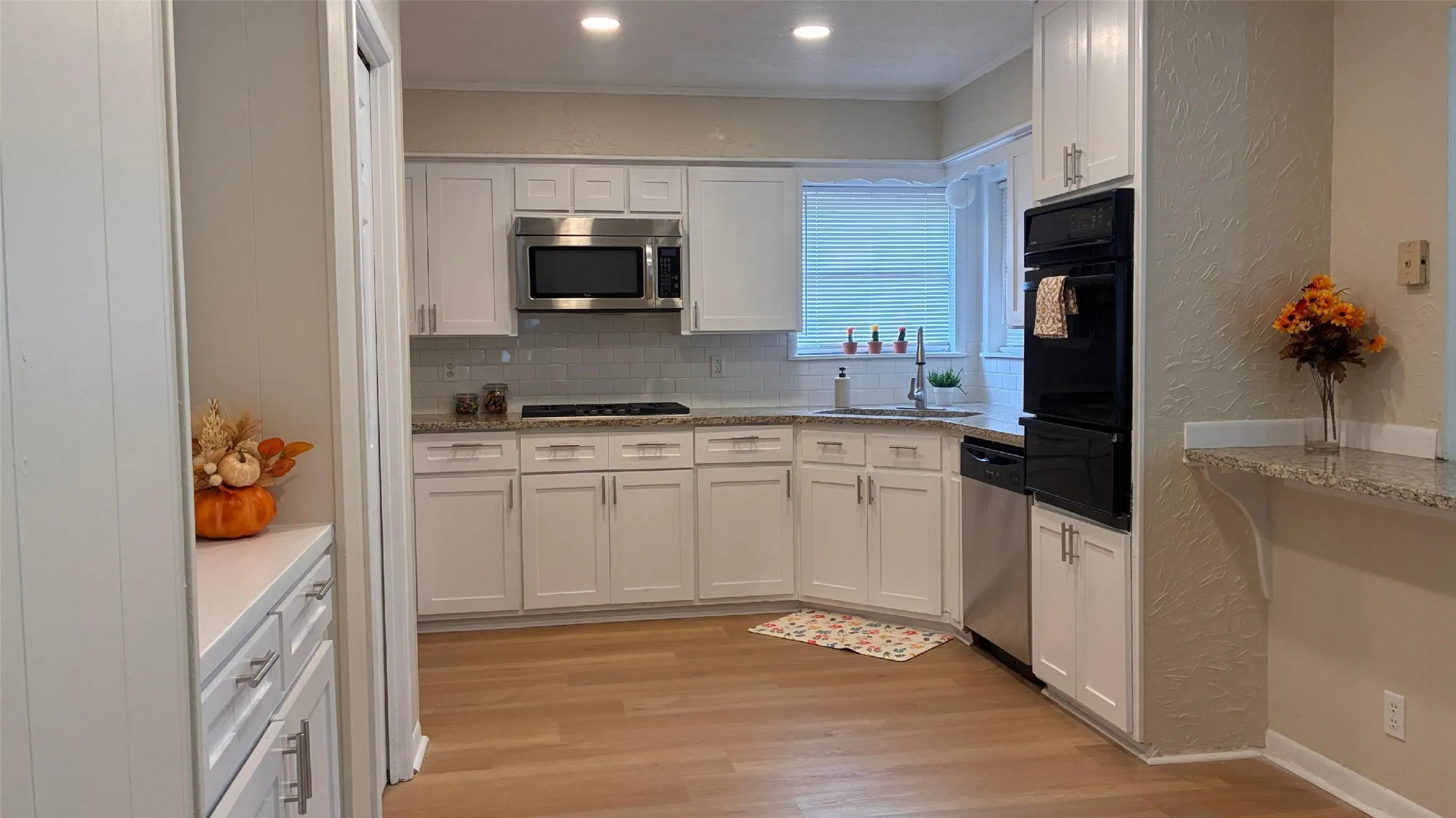 Single Family Residence For Sale in Freestone County , 429 Davis Street, Fairfield, Texas 75840, 3 Bedroom, 2 Bathroom, Garage spaces, 2,073 Sqft, built in 1963, mls#21395236, Real Estate Agent in Fairfield, Homes For Sale in Freestone county, Homes For Sale in Fairfield, Realtor in Fairfield Texas, Real Estate Brokerage Independent Realty Texas, Luminita Cordes Realtor