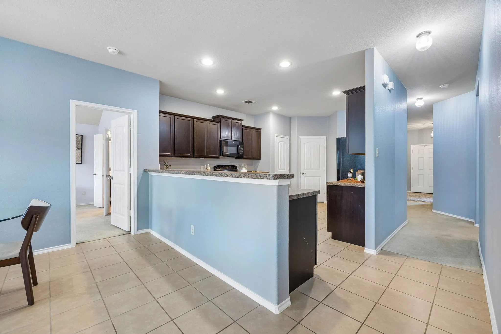 Single Family Residence For Sale in Collin County , 817 Post Oak Trail, Anna, Texas 75409, 3 Bedroom, 2 Bathroom, 2 Garage spaces, 1,866 Sqft, built in 2013, mls#21381922, Real Estate Agent in Anna, Homes For Sale in Collin county, Homes For Sale in Anna, Realtor in Anna Texas, Real Estate Brokerage Independent Realty Texas, Luminita Cordes Realtor