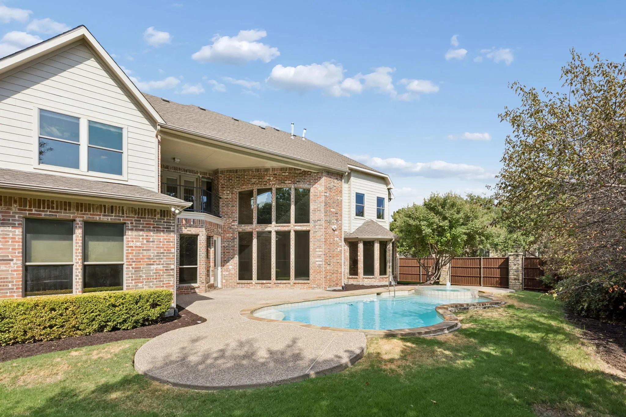 Single Family Residence For Sale in Collin County , 4760 Paxton Lane, Frisco, Texas 75034, 5 Bedroom, 4 Bathroom, 3 Garage spaces, 4,429 Sqft, built in 2004, mls#21315824, Real Estate Agent in Frisco, Homes For Sale in Collin county, Homes For Sale in Frisco, Realtor in Frisco Texas, Real Estate Brokerage Independent Realty Texas, Luminita Cordes Realtor