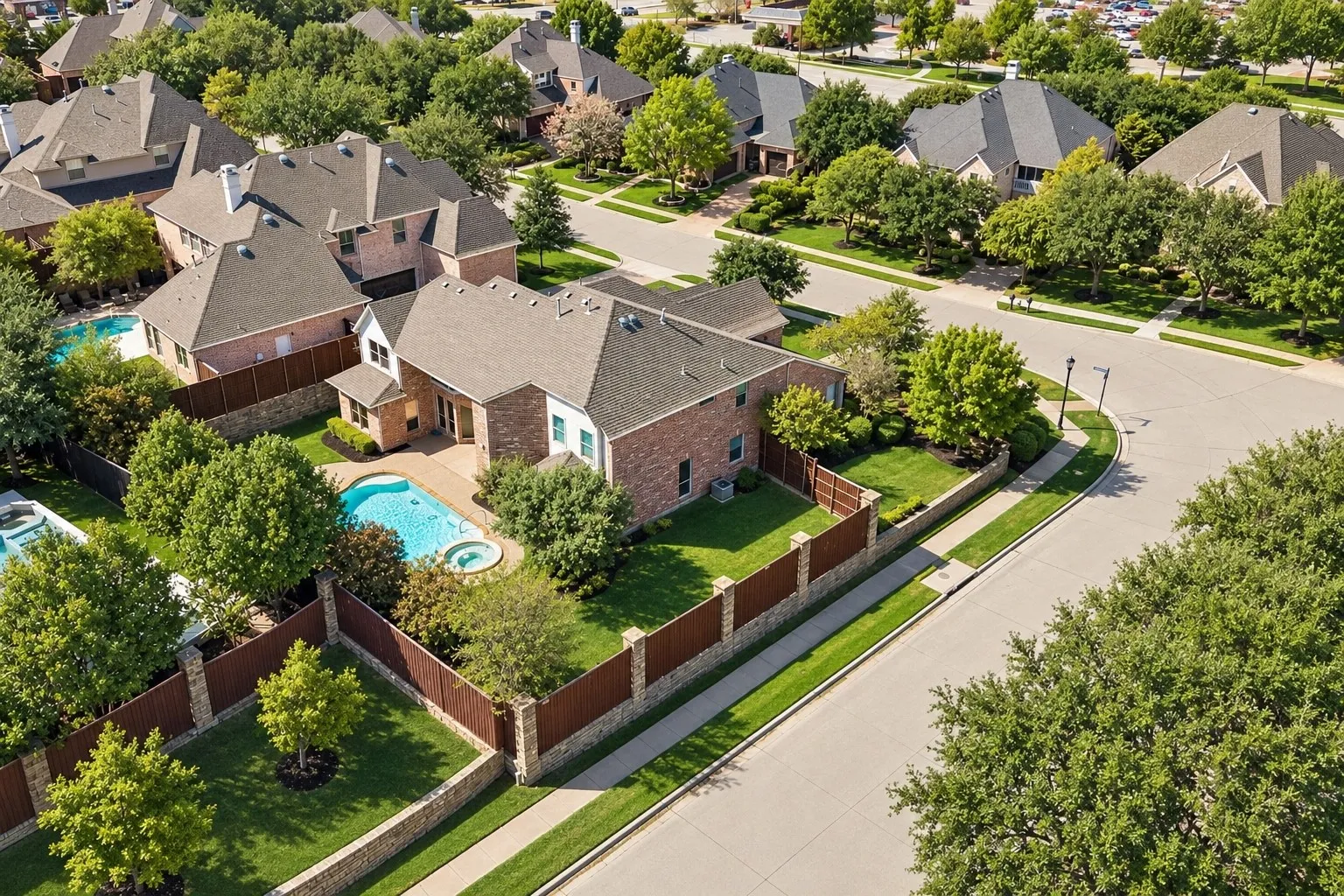 Single Family Residence For Sale in Collin County , 4760 Paxton Lane, Frisco, Texas 75034, 5 Bedroom, 4 Bathroom, 3 Garage spaces, 4,429 Sqft, built in 2004, mls#21315824, Real Estate Agent in Frisco, Homes For Sale in Collin county, Homes For Sale in Frisco, Realtor in Frisco Texas, Real Estate Brokerage Independent Realty Texas, Luminita Cordes Realtor