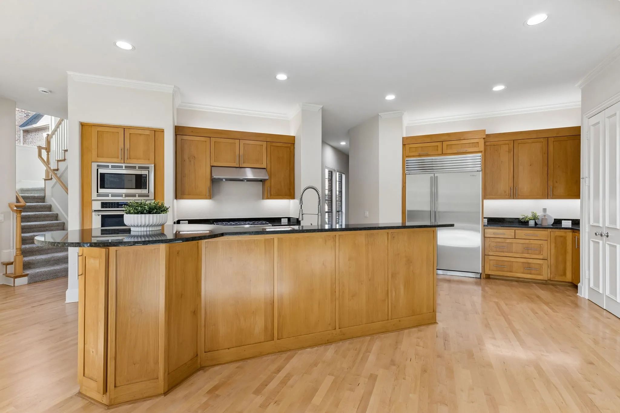 Single Family Residence For Sale in Collin County , 4760 Paxton Lane, Frisco, Texas 75034, 5 Bedroom, 4 Bathroom, 3 Garage spaces, 4,429 Sqft, built in 2004, mls#21315824, Real Estate Agent in Frisco, Homes For Sale in Collin county, Homes For Sale in Frisco, Realtor in Frisco Texas, Real Estate Brokerage Independent Realty Texas, Luminita Cordes Realtor
