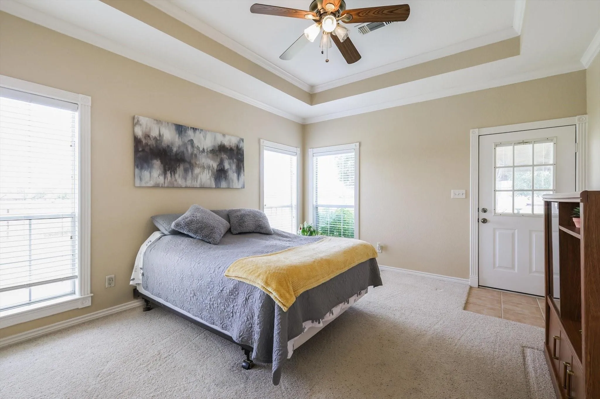 Single Family Residence For Rent in Denton County , 6221 Fm 2931, Aubrey, Texas 76227, 3 Bedroom, 3 Bathroom, 2 Garage spaces, 2,906 Sqft, built in 2005, mls#21395246, Real Estate Agent in Aubrey, Homes For Rent in Denton county, Homes For Rent in Aubrey, Realtor in Aubrey Texas, Real Estate Brokerage Independent Realty Texas, Luminita Cordes Realtor