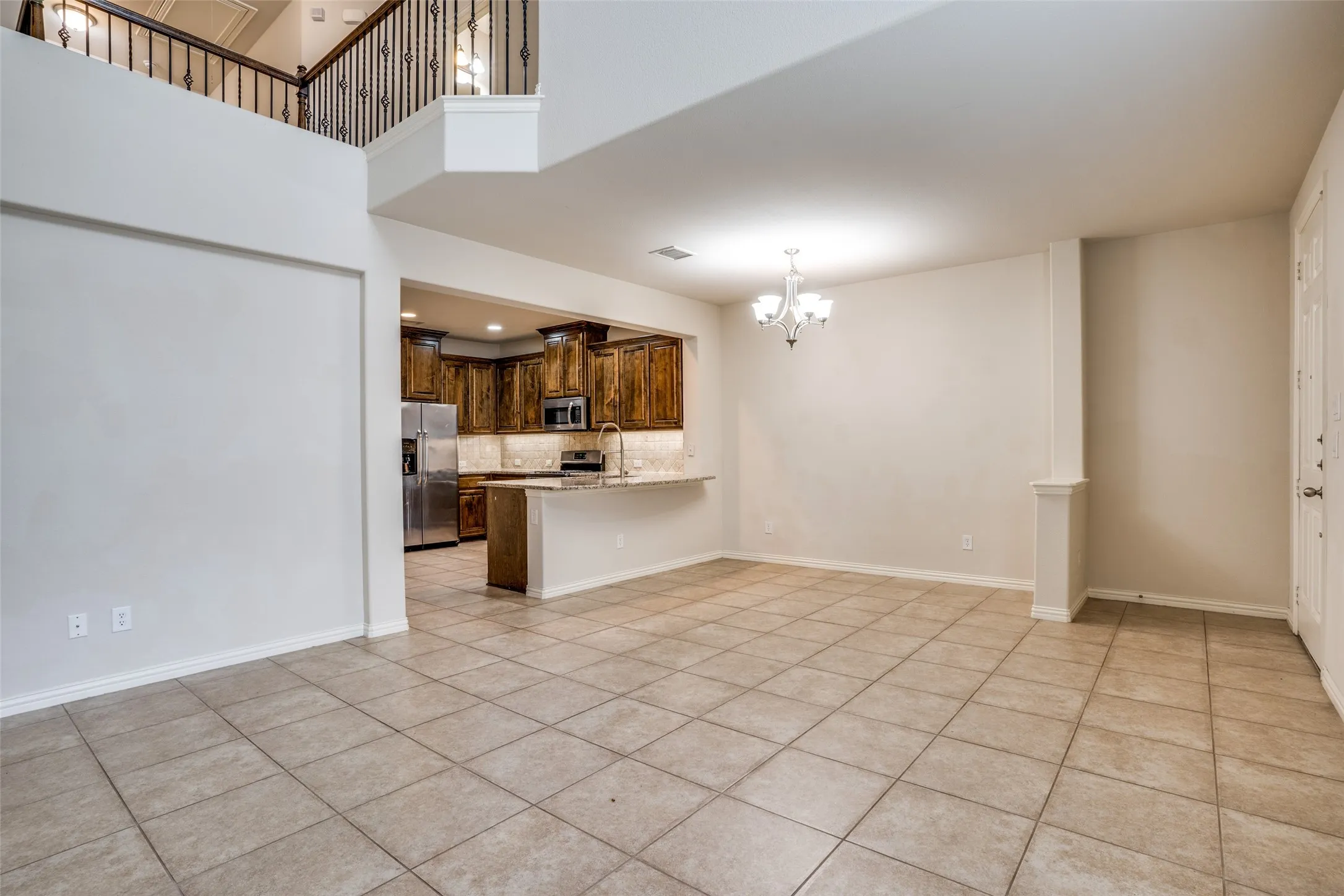 Townhouse For Rent in Dallas County , 543 Matthew Place, Richardson, Texas 75081, 2 Bedroom, 3 Bathroom, 2 Garage spaces, 1,522 Sqft, built in 2012, mls#21374332, Real Estate Agent in Richardson, Homes For Rent in Dallas county, Homes For Rent in Richardson, Realtor in Richardson Texas, Real Estate Brokerage Independent Realty Texas, Luminita Cordes Realtor