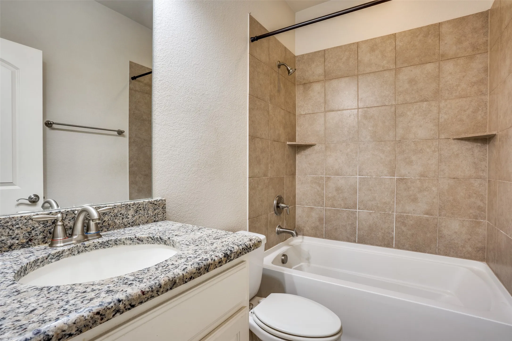 Townhouse For Rent in Dallas County , 543 Matthew Place, Richardson, Texas 75081, 2 Bedroom, 3 Bathroom, 2 Garage spaces, 1,522 Sqft, built in 2012, mls#21374332, Real Estate Agent in Richardson, Homes For Rent in Dallas county, Homes For Rent in Richardson, Realtor in Richardson Texas, Real Estate Brokerage Independent Realty Texas, Luminita Cordes Realtor