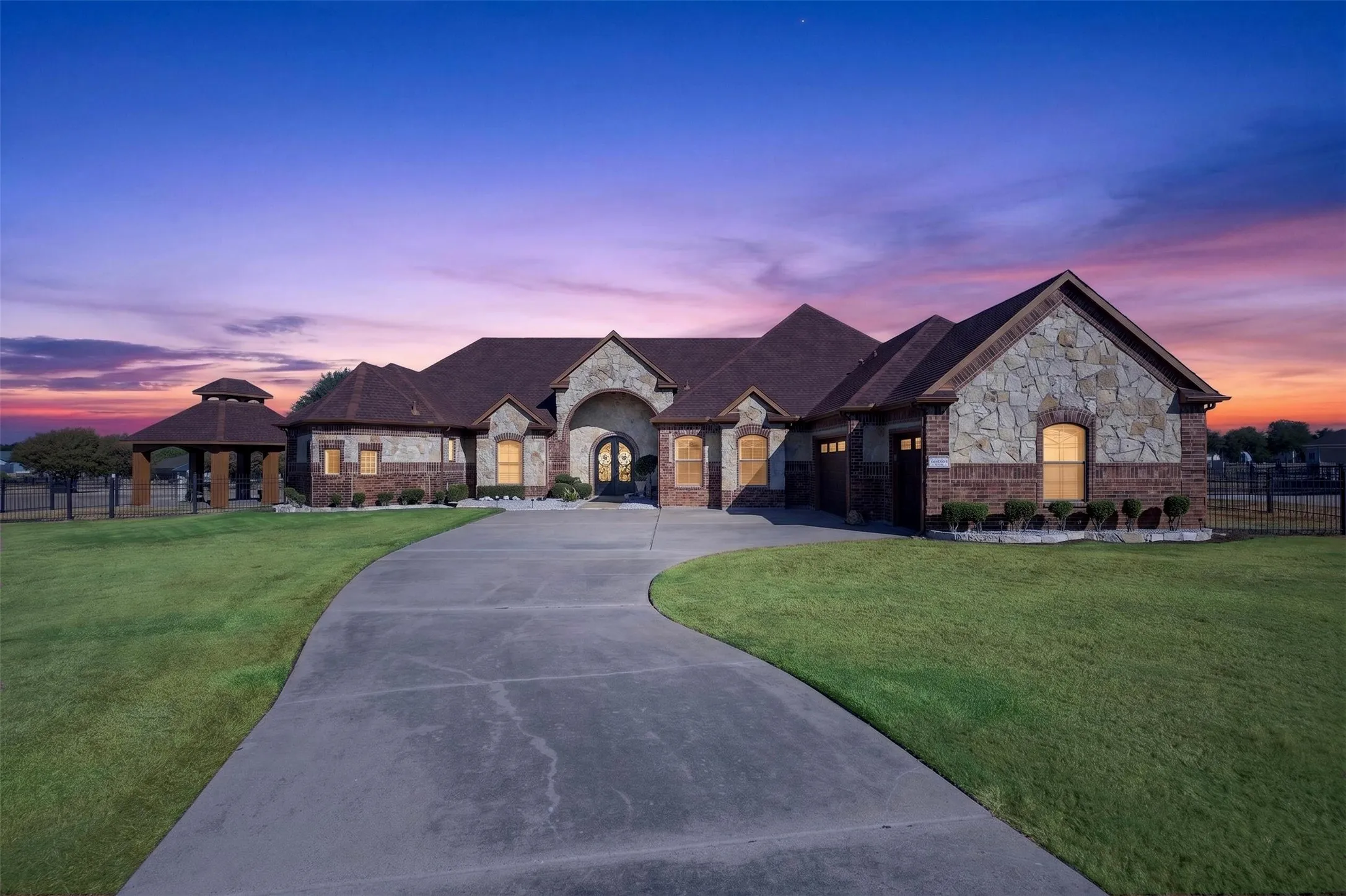  Custom 5-5-3 home on 1+ acre lot with gazebo