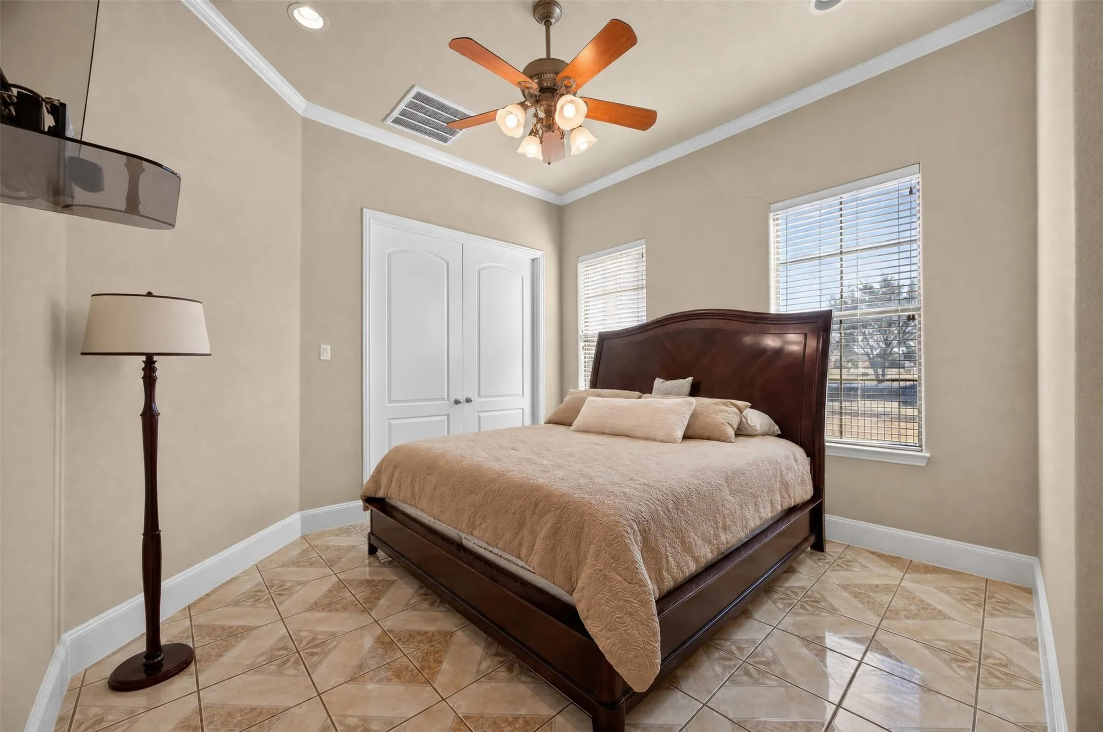 Bedroom with ceiling fan