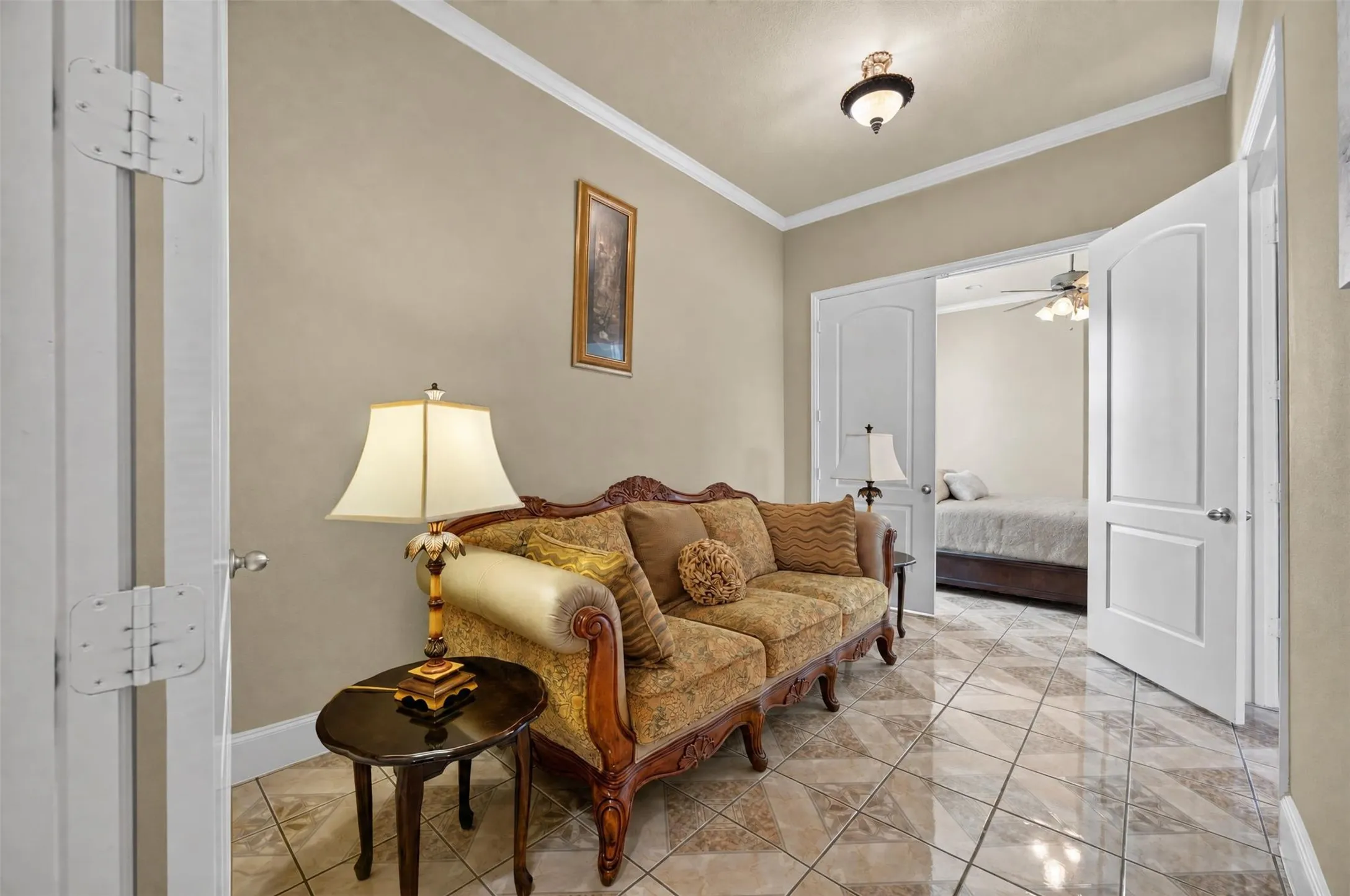 3rd living area