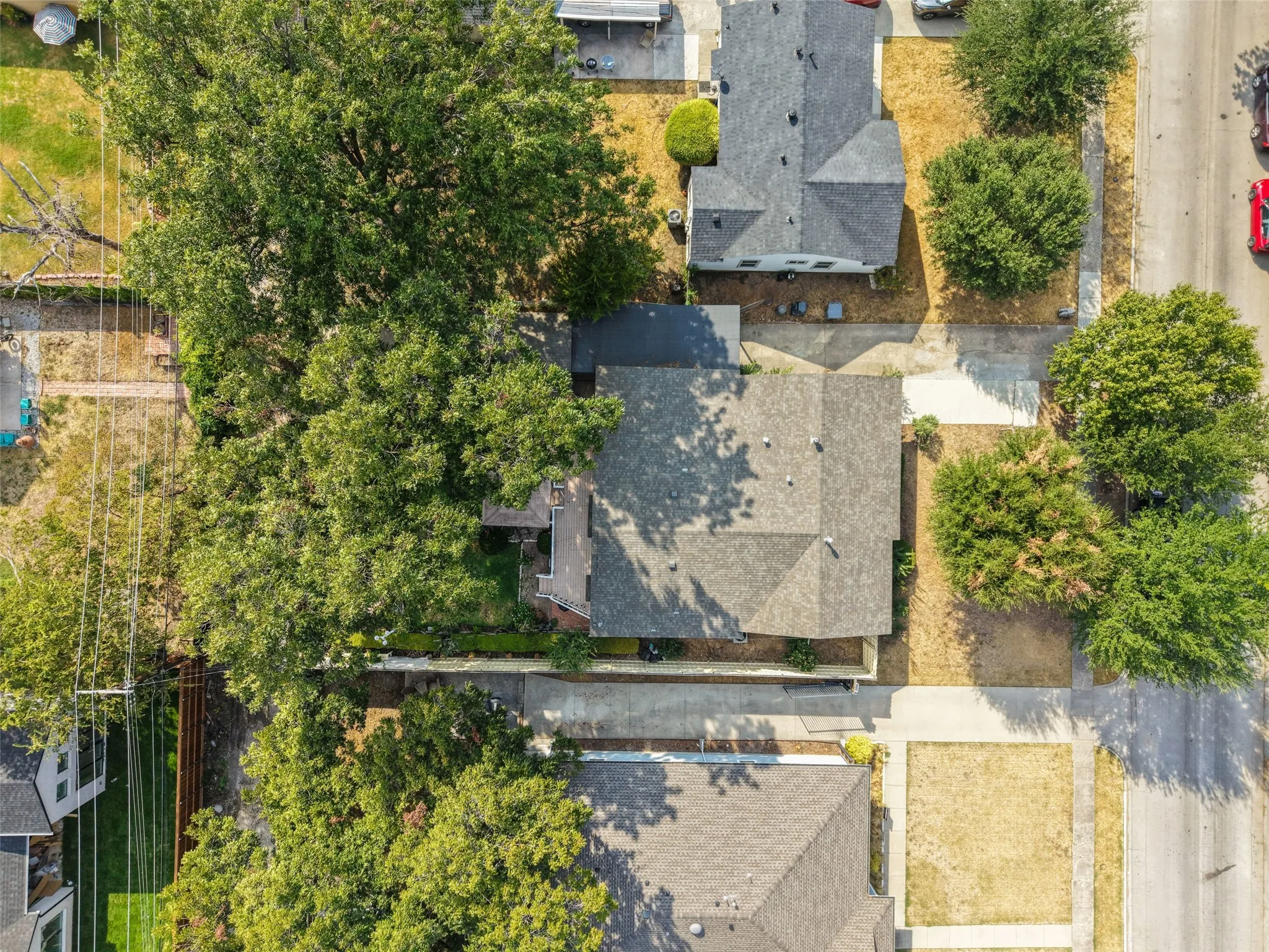 Single Family Residence For Sale in Dallas County , 3760 Davila Drive, Dallas, Texas 75220, 3 Bedroom, 3 Bathroom, 1 Garage spaces, 1,617 Sqft, built in 1951, mls#21394074, Real Estate Agent in Dallas, Homes For Sale in Dallas county, Homes For Sale in Dallas, Realtor in Dallas Texas, Real Estate Brokerage Independent Realty Texas, Luminita Cordes Realtor