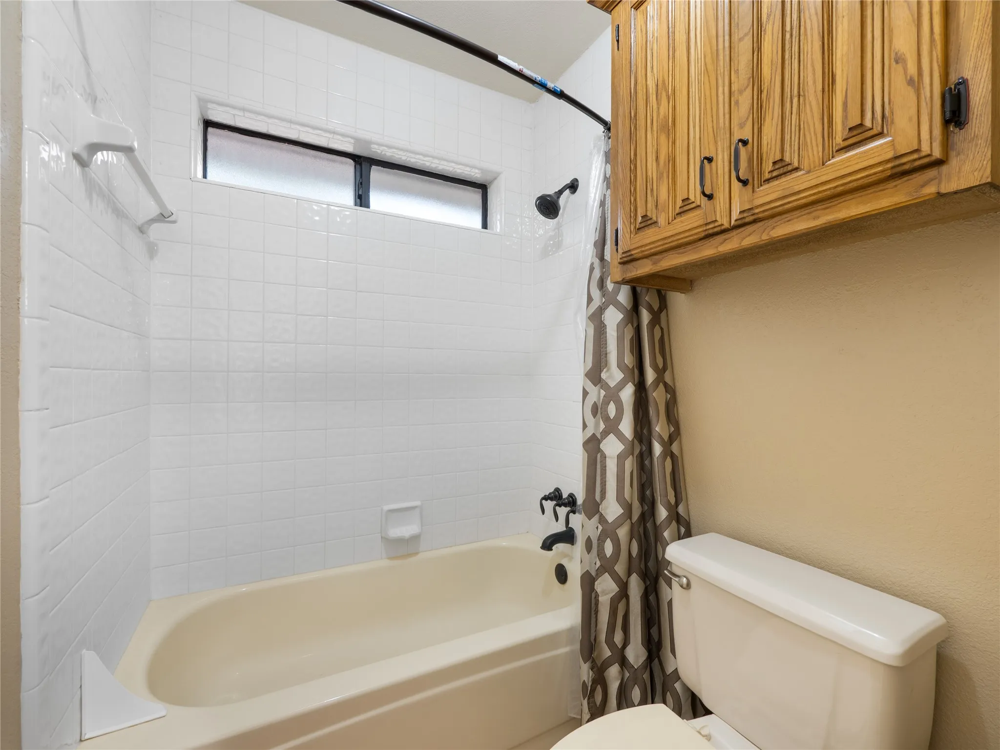 Secondary bathroom