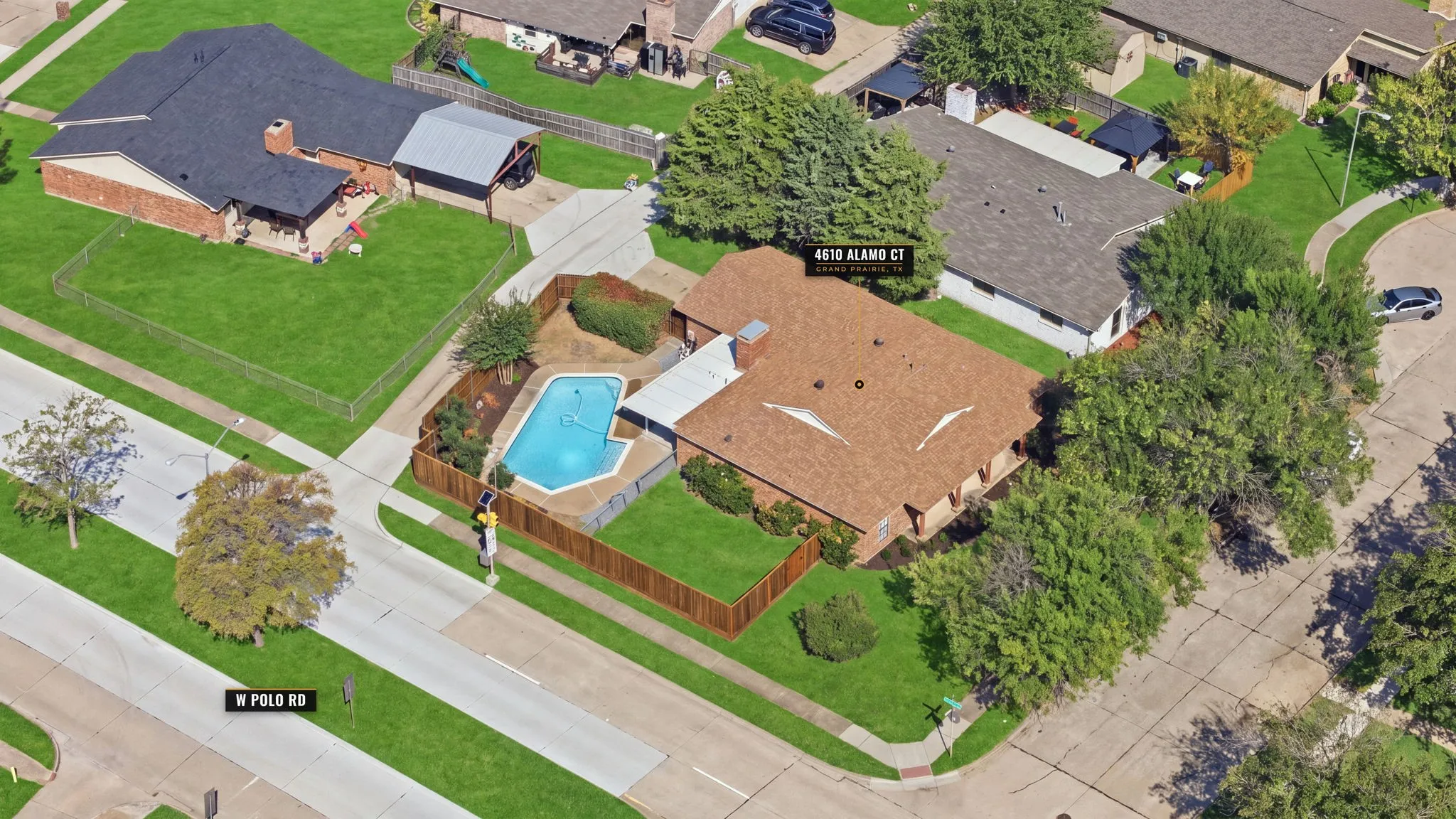 Single Family Residence For Sale in Dallas County , 4610 Alamo Court, Grand Prairie, Texas 75052, 3 Bedroom, 2 Bathroom, 2 Garage spaces, 1,865 Sqft, built in 1978, mls#21394730, Real Estate Agent in Grand Prairie, Homes For Sale in Dallas county, Homes For Sale in Grand Prairie, Realtor in Grand Prairie Texas, Real Estate Brokerage Independent Realty Texas, Luminita Cordes Realtor