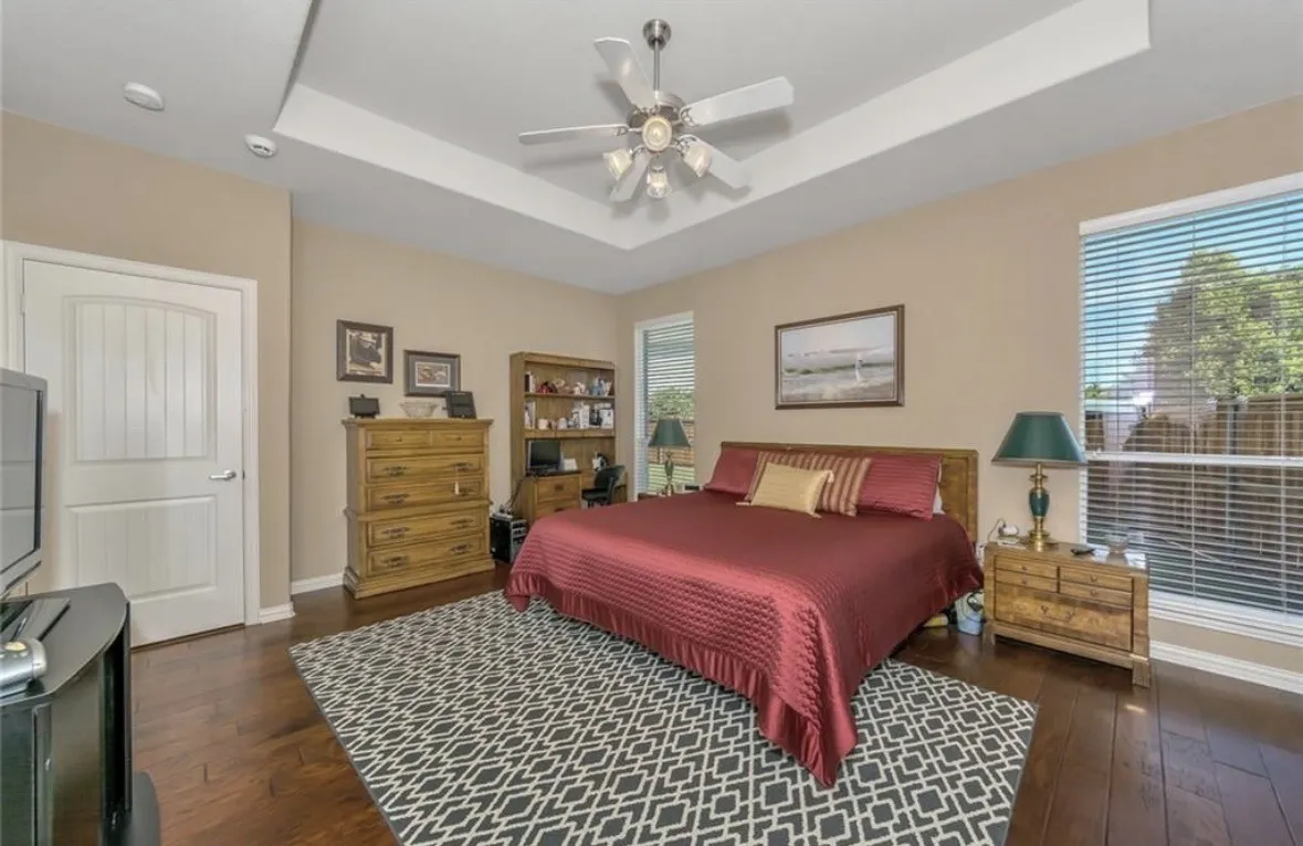 Single Family Residence For Sale in Tarrant County , 7100 Old Santa Fe Trail, Fort Worth, Texas 76131, 4 Bedroom, 3 Bathroom, 2 Garage spaces, 2,590 Sqft, built in 2006, mls#21395275, Real Estate Agent in Fort Worth, Homes For Sale in Tarrant county, Homes For Sale in Fort Worth, Realtor in Fort Worth Texas, Real Estate Brokerage Independent Realty Texas, Luminita Cordes Realtor