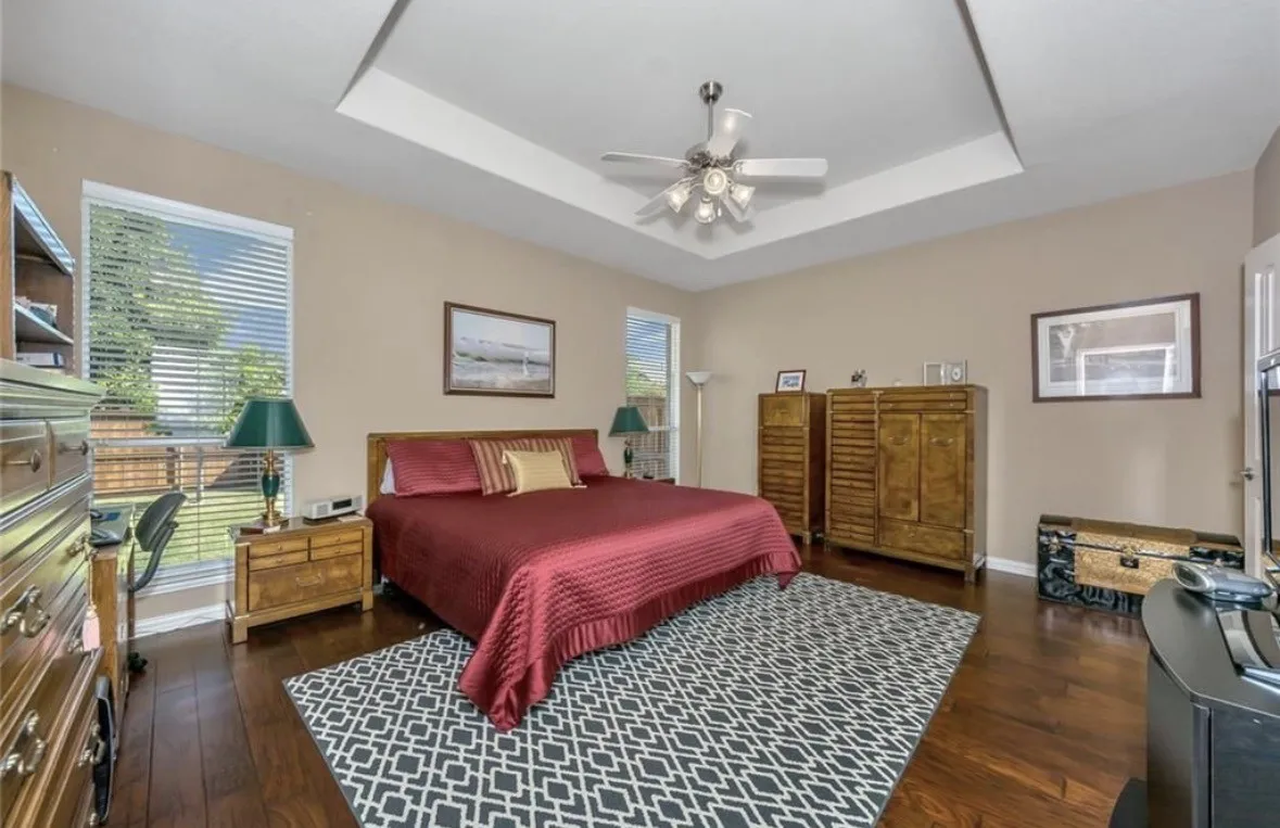 Single Family Residence For Sale in Tarrant County , 7100 Old Santa Fe Trail, Fort Worth, Texas 76131, 4 Bedroom, 3 Bathroom, 2 Garage spaces, 2,590 Sqft, built in 2006, mls#21395275, Real Estate Agent in Fort Worth, Homes For Sale in Tarrant county, Homes For Sale in Fort Worth, Realtor in Fort Worth Texas, Real Estate Brokerage Independent Realty Texas, Luminita Cordes Realtor