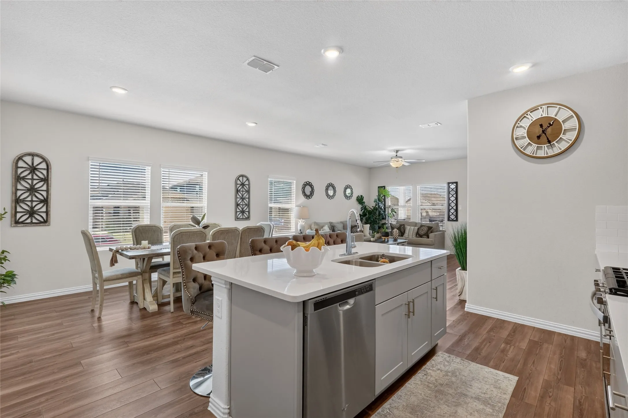 Single Family Residence For Sale in Kaufman County , 1518 Wind Springs Drive, Forney, Texas 75126, 4 Bedroom, 3 Bathroom, 2 Garage spaces, 2,271 Sqft, built in 2022, mls#21395181, Real Estate Agent in Forney, Homes For Sale in Kaufman county, Homes For Sale in Forney, Realtor in Forney Texas, Real Estate Brokerage Independent Realty Texas, Luminita Cordes Realtor