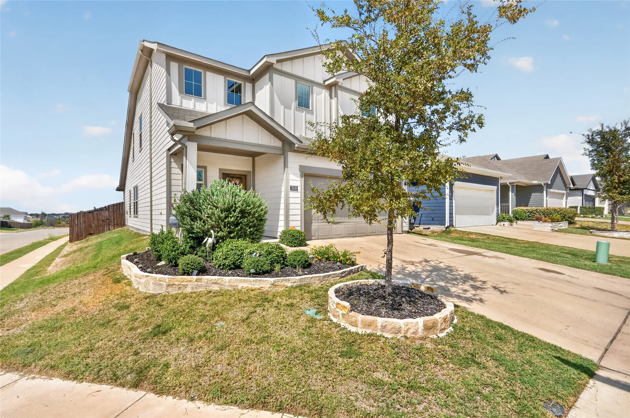 Single Family Residence For Sale in Kaufman County , 1518 Wind Springs Drive, Forney, Texas 75126, 4 Bedroom, 3 Bathroom, 2 Garage spaces, 2,271 Sqft, built in 2022, mls#21395181, Real Estate Agent in Forney, Homes For Sale in Kaufman county, Homes For Sale in Forney, Realtor in Forney Texas, Real Estate Brokerage Independent Realty Texas, Luminita Cordes Realtor
