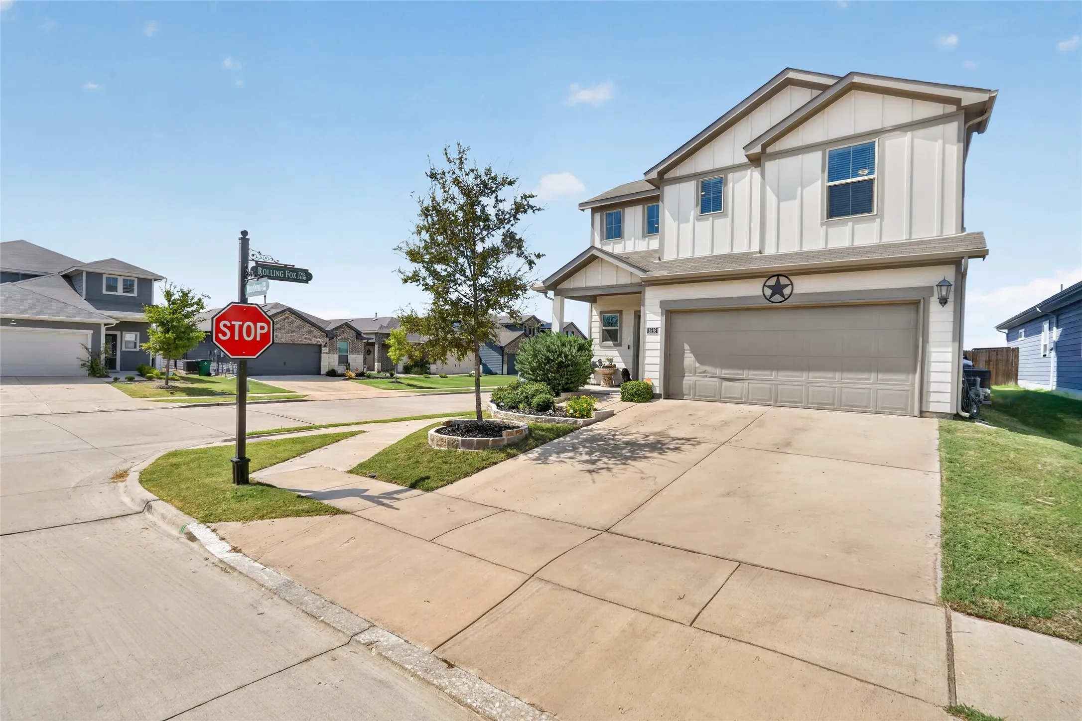 Single Family Residence For Sale in Kaufman County , 1518 Wind Springs Drive, Forney, Texas 75126, 4 Bedroom, 3 Bathroom, 2 Garage spaces, 2,271 Sqft, built in 2022, mls#21395181, Real Estate Agent in Forney, Homes For Sale in Kaufman county, Homes For Sale in Forney, Realtor in Forney Texas, Real Estate Brokerage Independent Realty Texas, Luminita Cordes Realtor