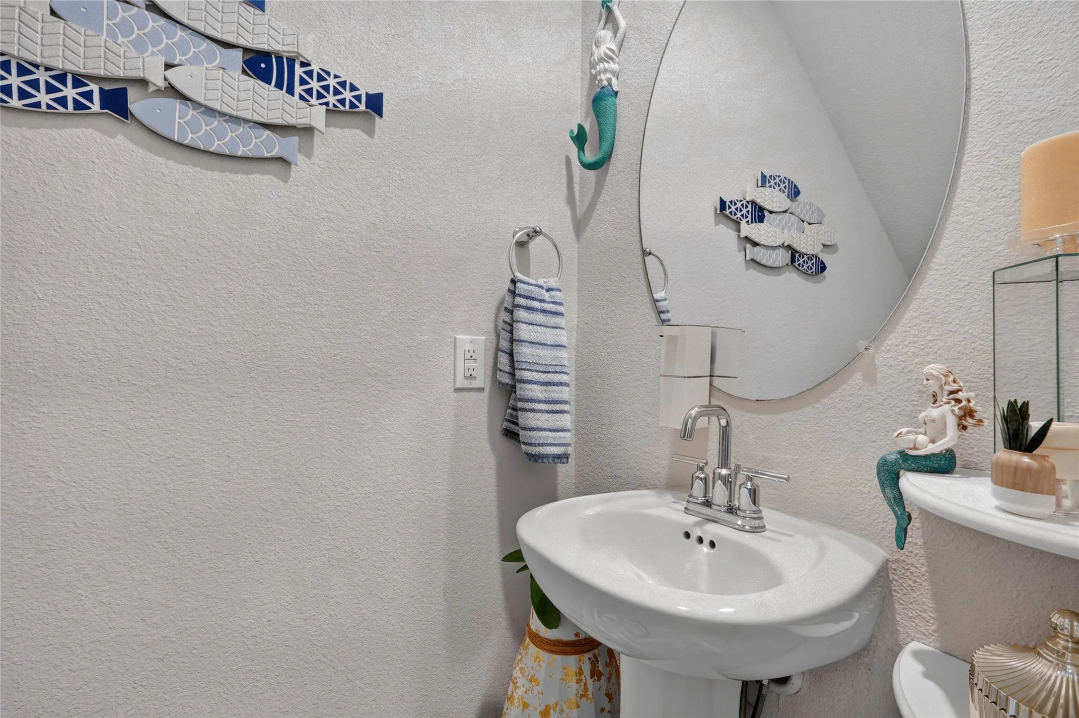 Single Family Residence For Sale in Kaufman County , 1518 Wind Springs Drive, Forney, Texas 75126, 4 Bedroom, 3 Bathroom, 2 Garage spaces, 2,271 Sqft, built in 2022, mls#21395181, Real Estate Agent in Forney, Homes For Sale in Kaufman county, Homes For Sale in Forney, Realtor in Forney Texas, Real Estate Brokerage Independent Realty Texas, Luminita Cordes Realtor
