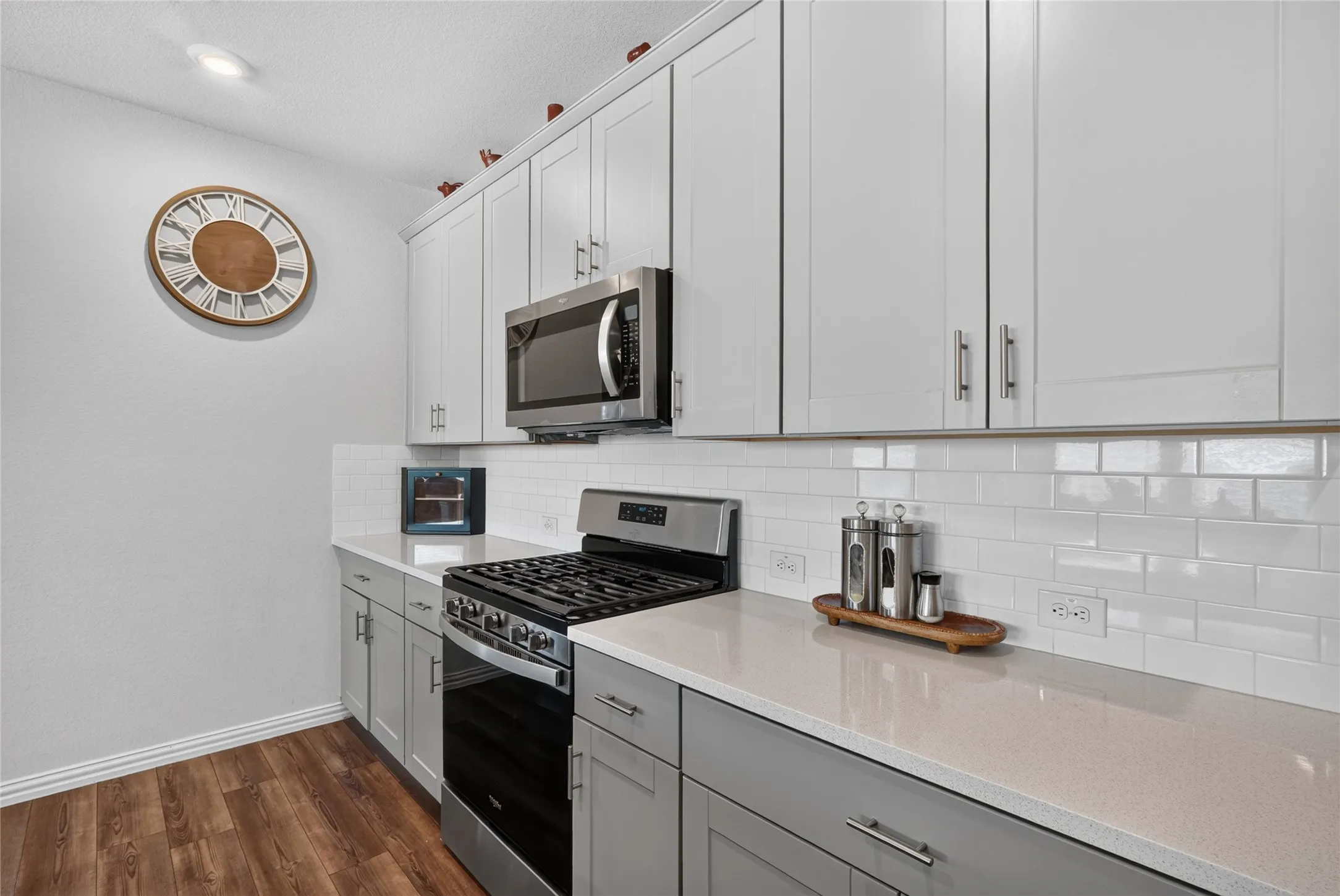 Single Family Residence For Sale in Kaufman County , 1518 Wind Springs Drive, Forney, Texas 75126, 4 Bedroom, 3 Bathroom, 2 Garage spaces, 2,271 Sqft, built in 2022, mls#21395181, Real Estate Agent in Forney, Homes For Sale in Kaufman county, Homes For Sale in Forney, Realtor in Forney Texas, Real Estate Brokerage Independent Realty Texas, Luminita Cordes Realtor